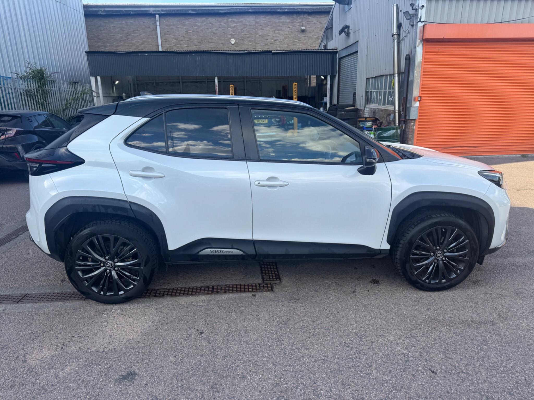 Toyota Yaris Cross view 7