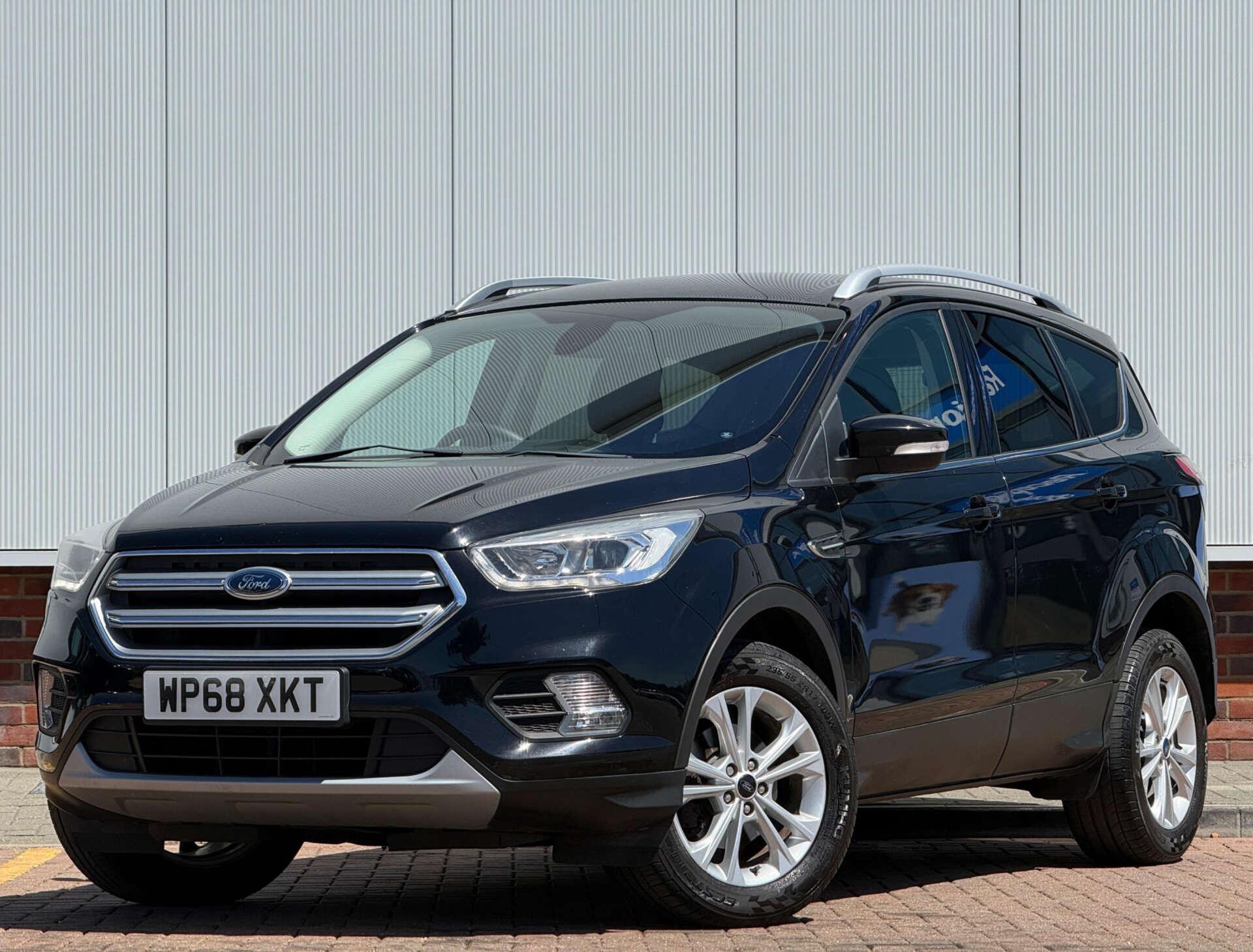 Ford Kuga view 3