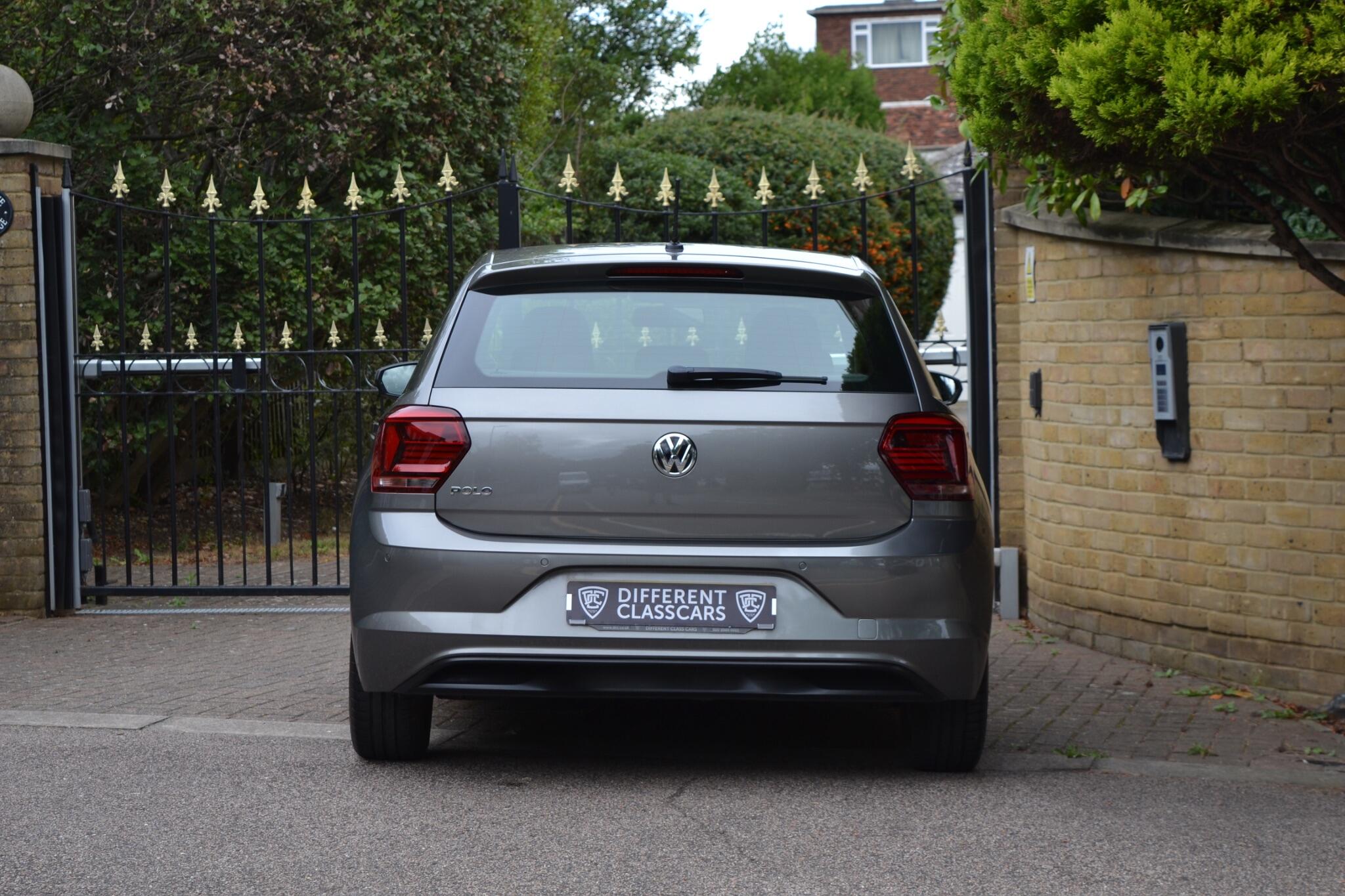 Volkswagen Polo view 26