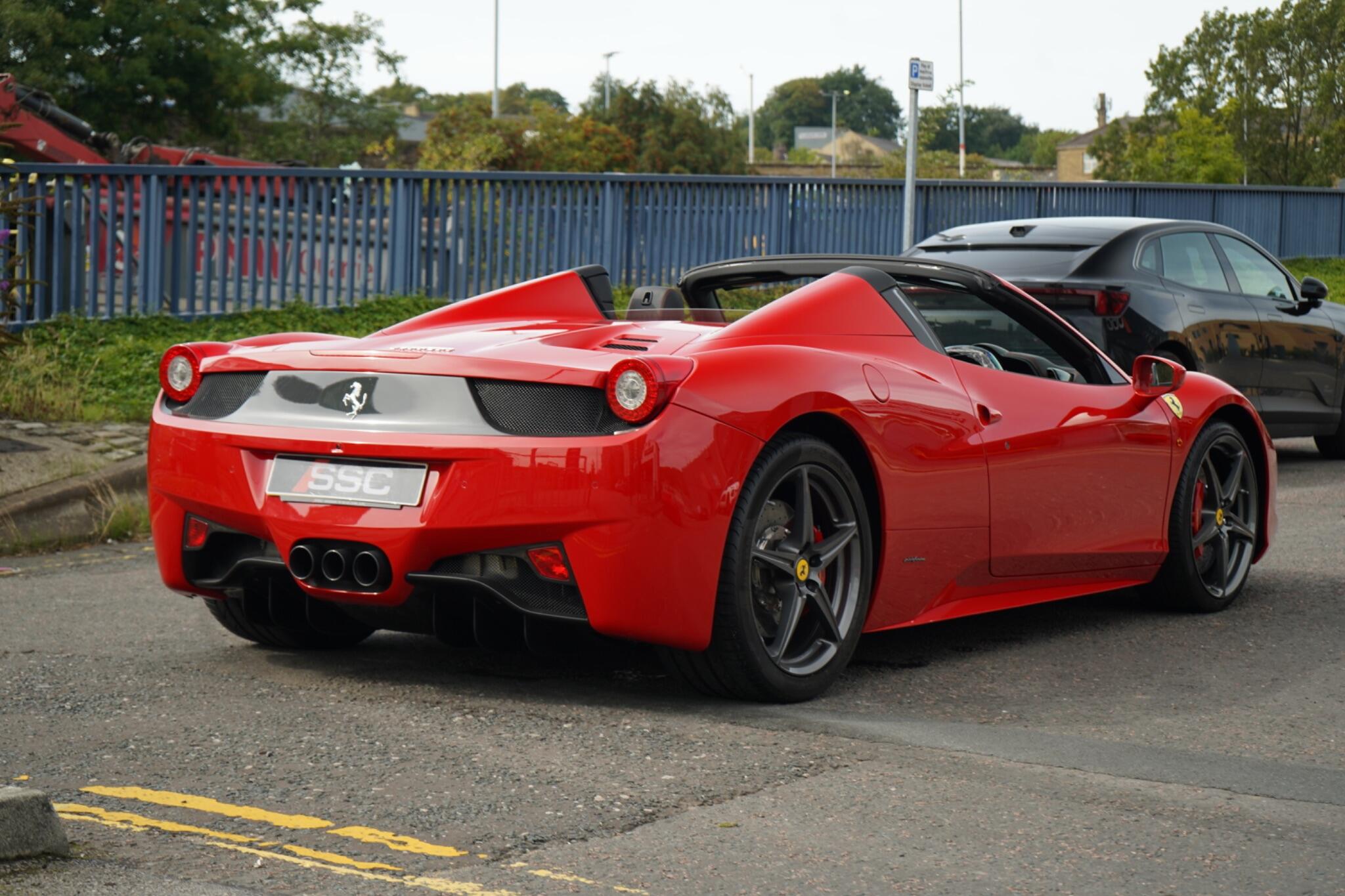 Ferrari 458 view 15