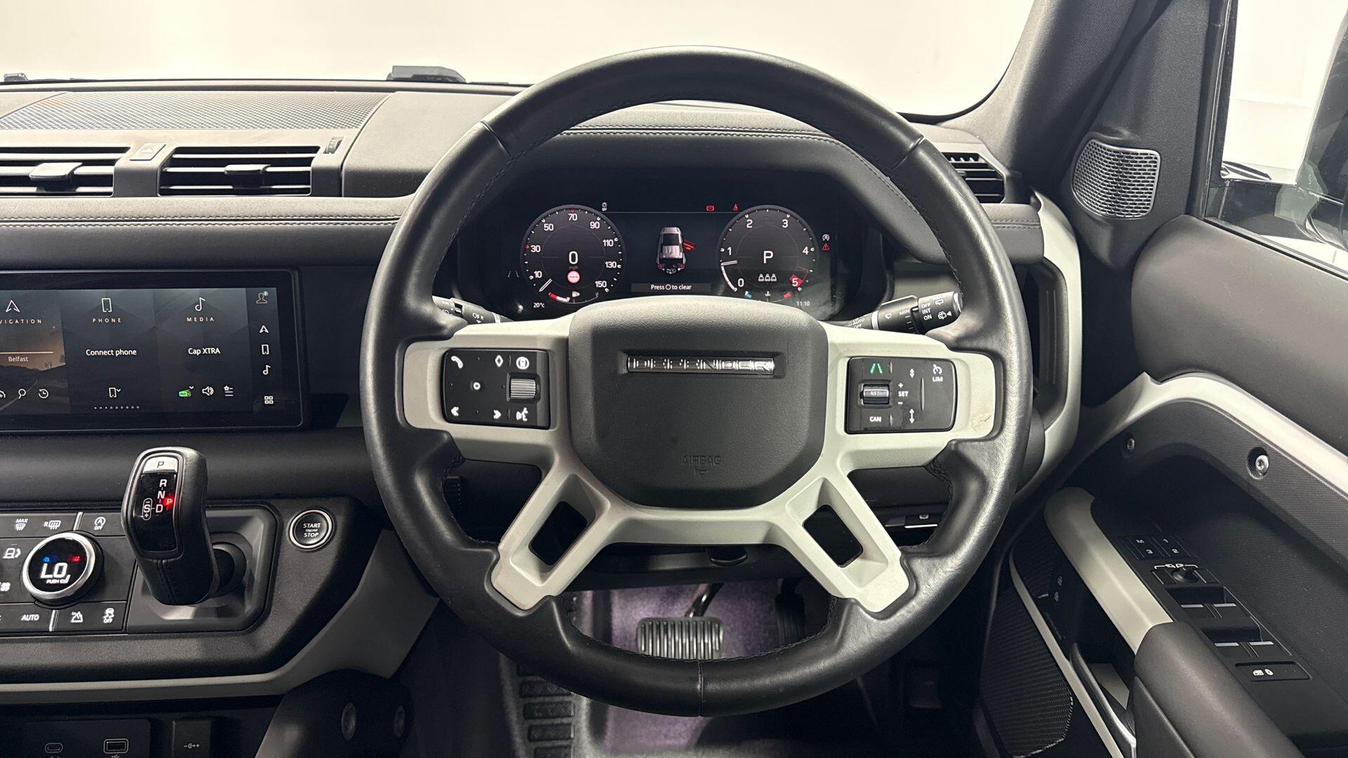 Land Rover Defender view 15
