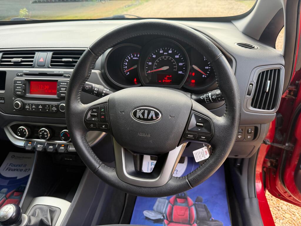Kia Rio view 14