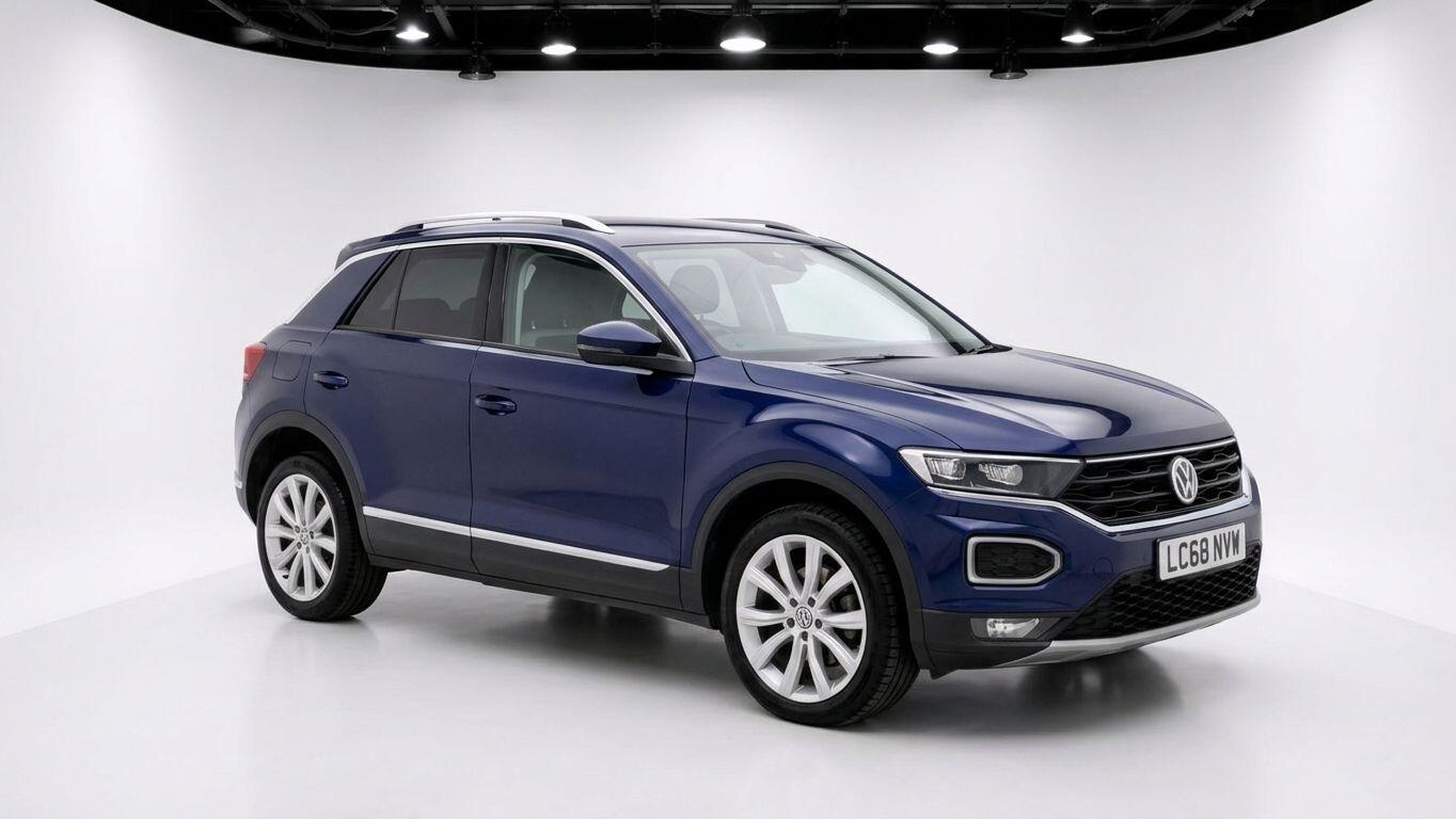 Volkswagen T-Roc view 23