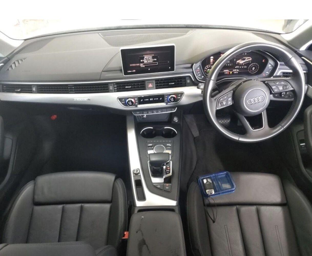 Audi A4 view 6