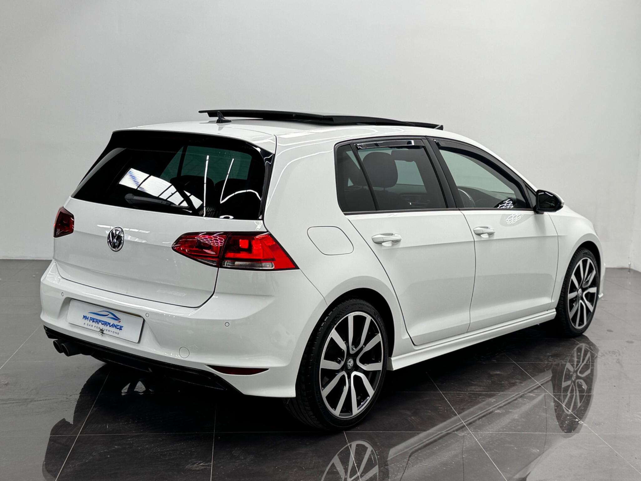 Volkswagen Golf view 51
