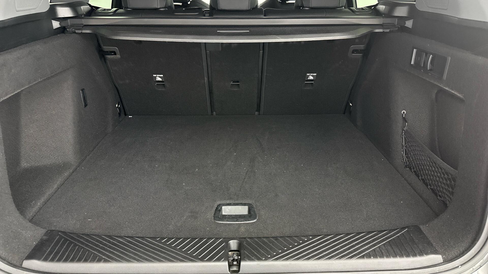 BMW X3 view 13