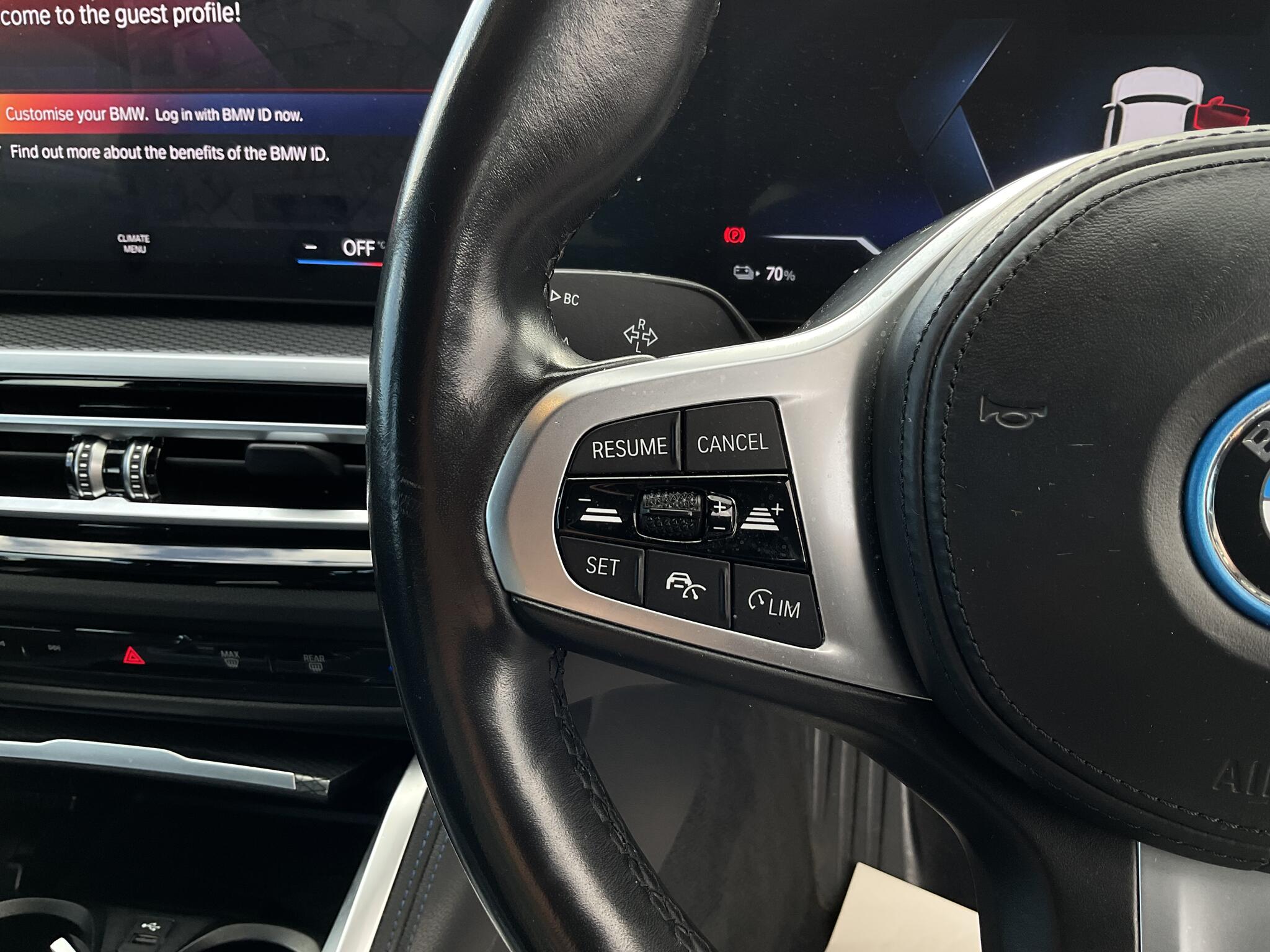 BMW I4 view 31