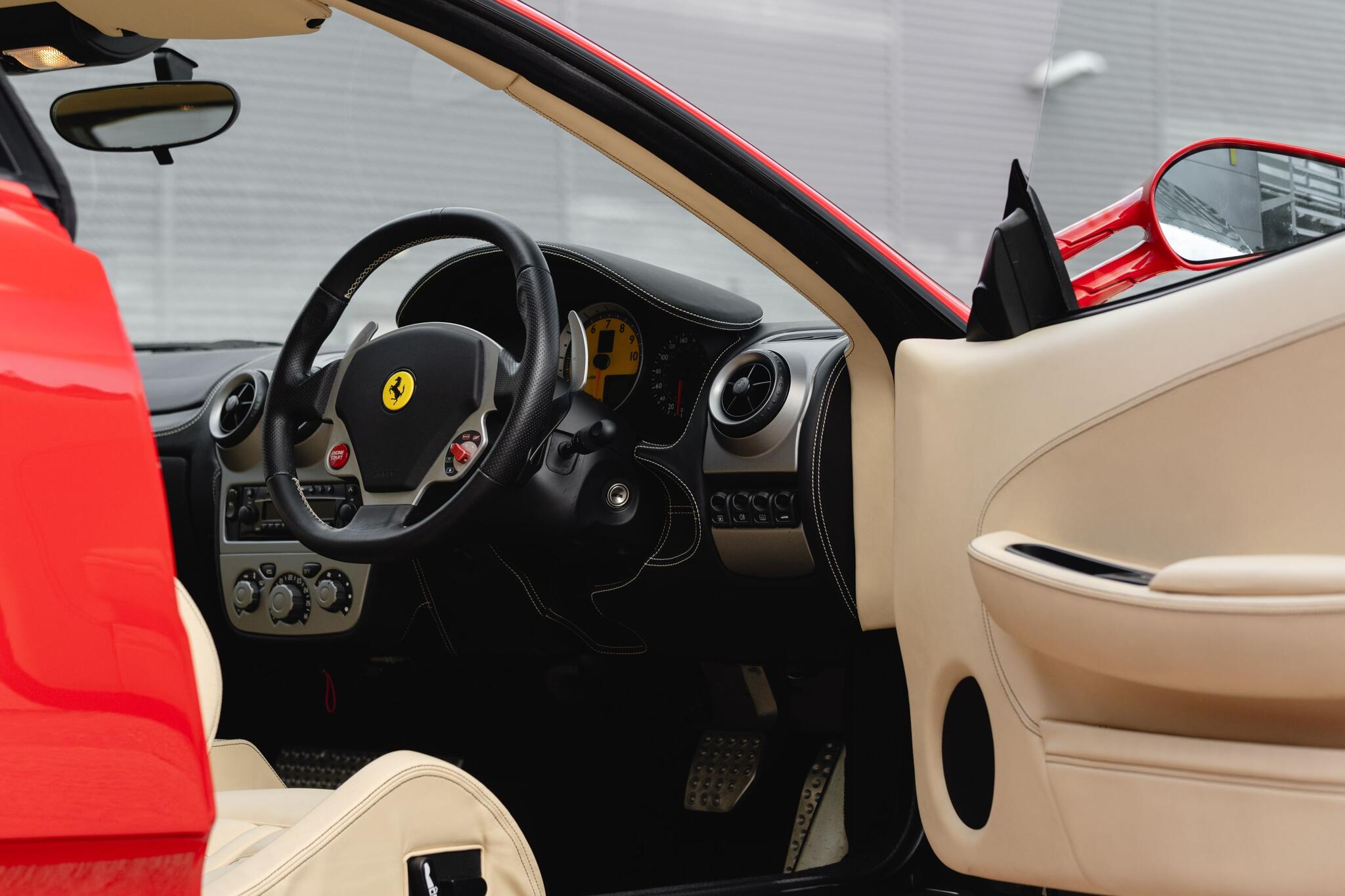 Ferrari F430 view 15