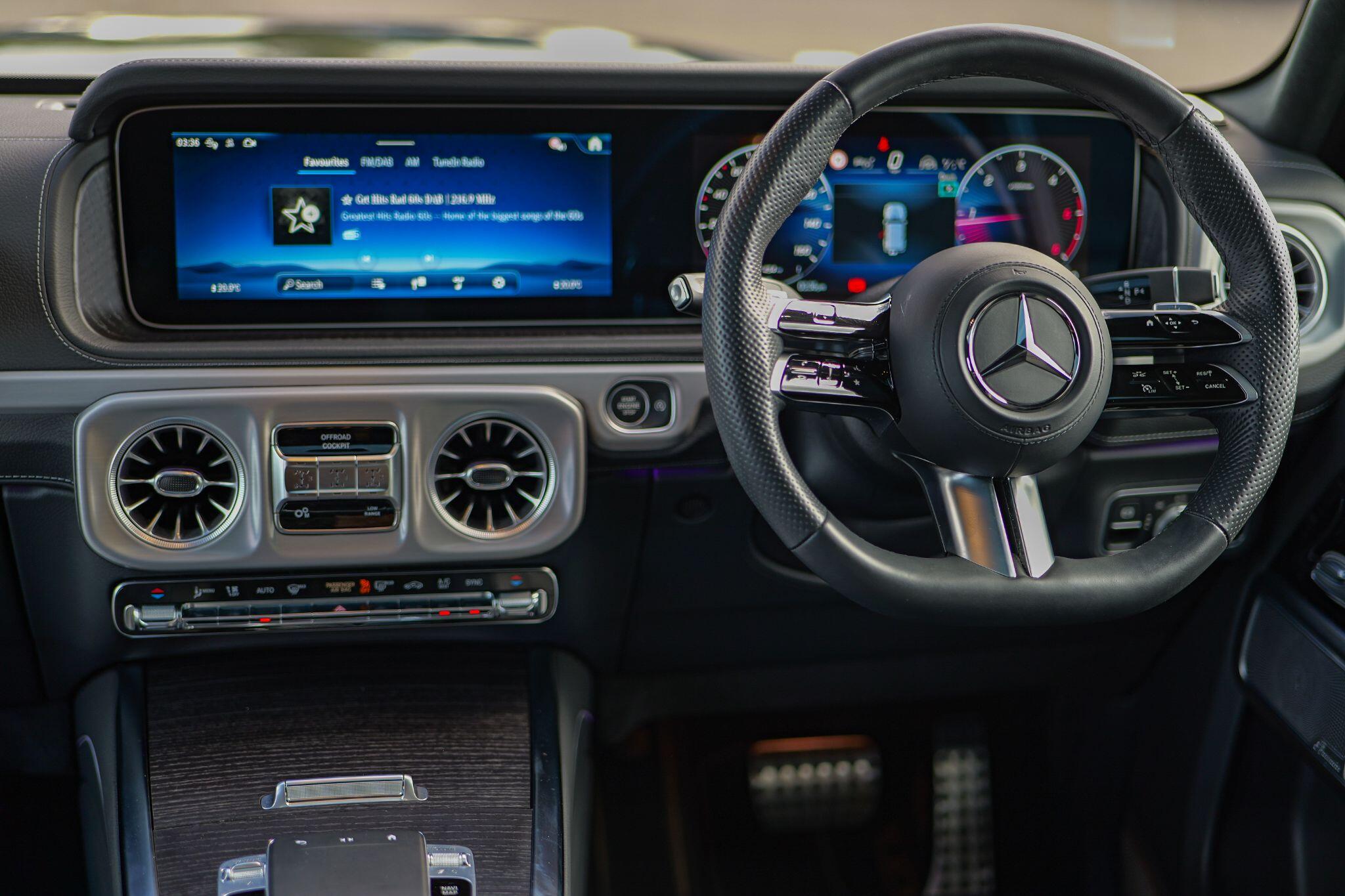 Mercedes-Benz G Class view 17