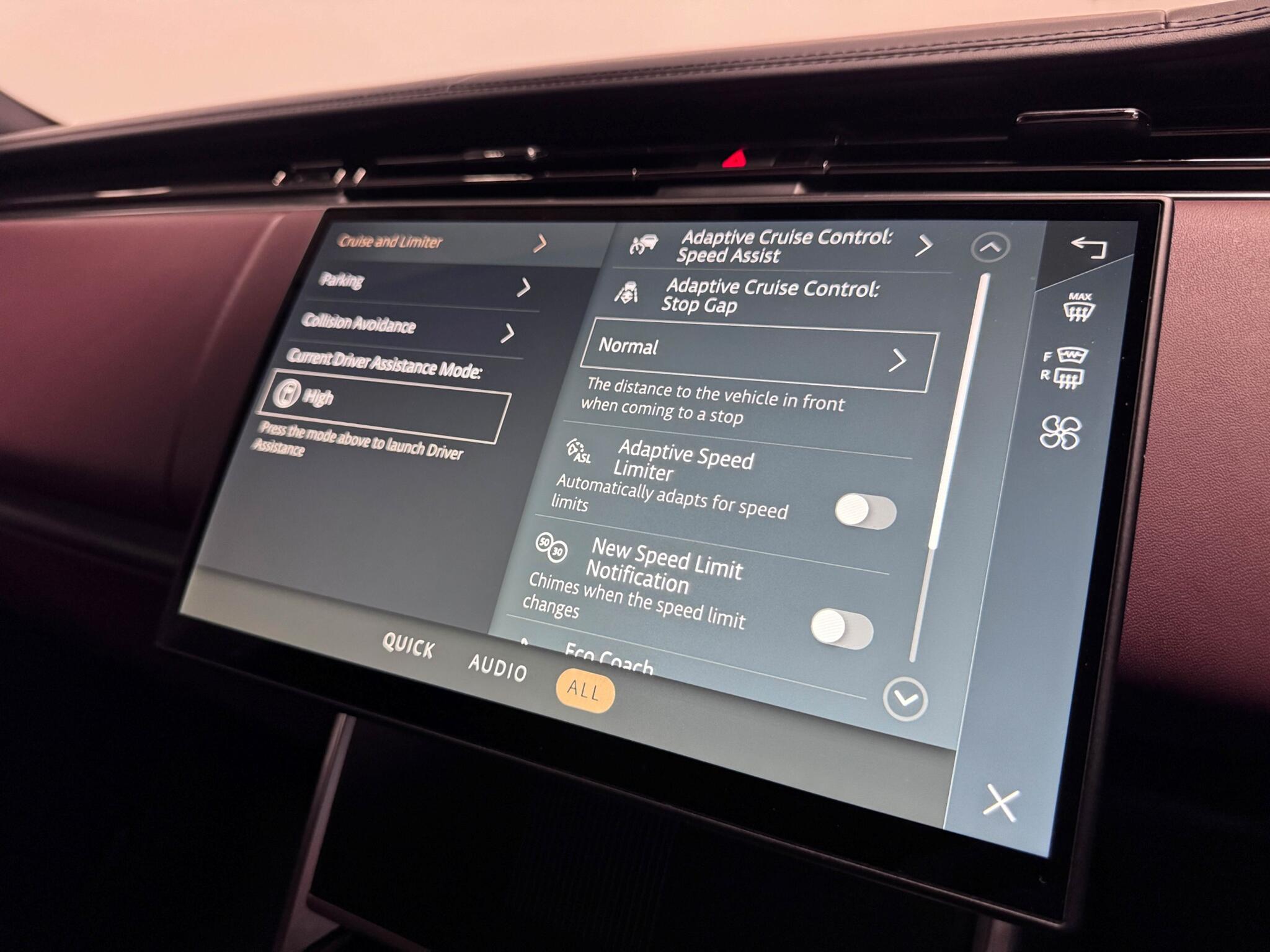 Land Rover Range Rover view 78