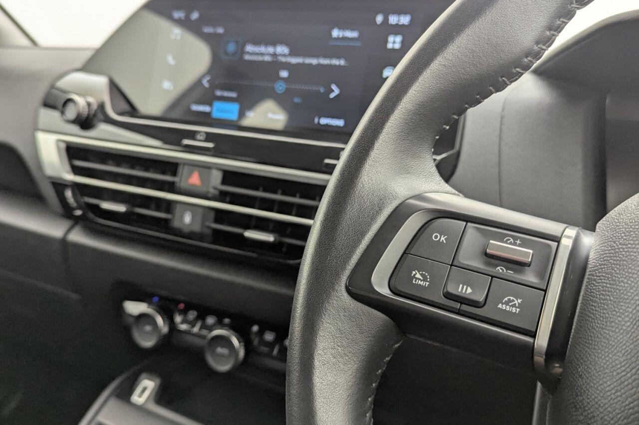Citroen C4 view 14