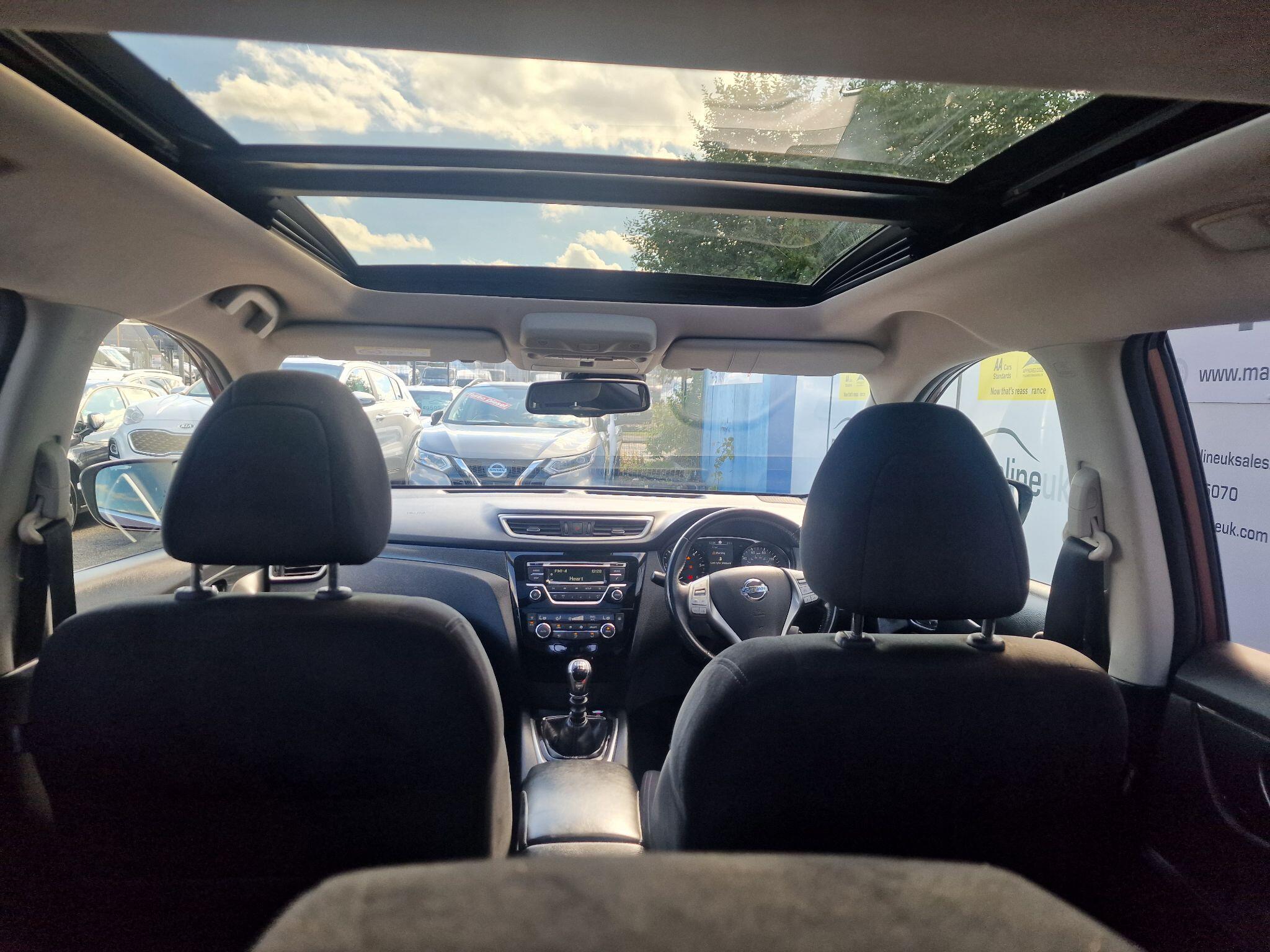 Nissan X-Trail view 45