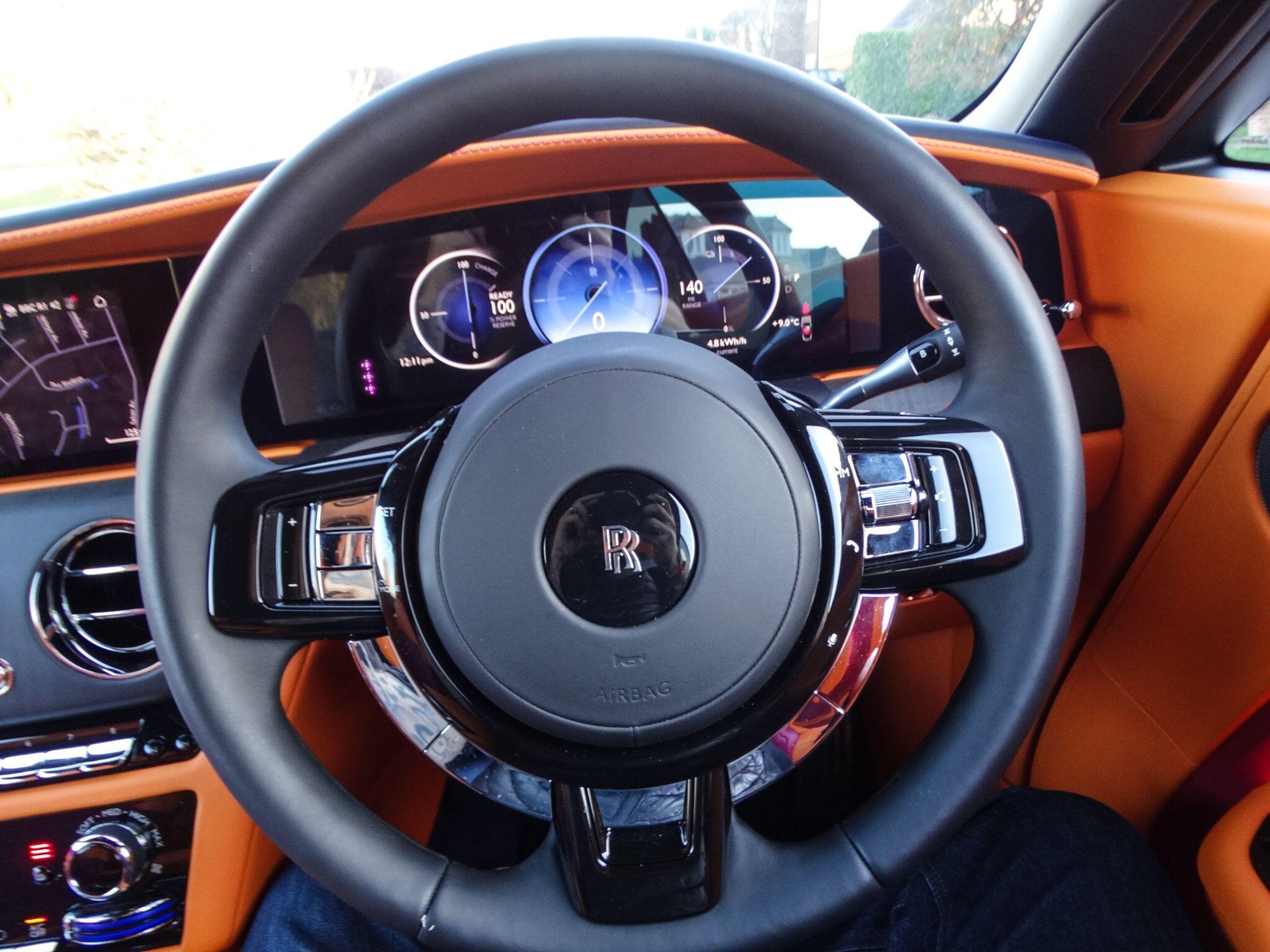 Rolls-Royce Spectre view 9