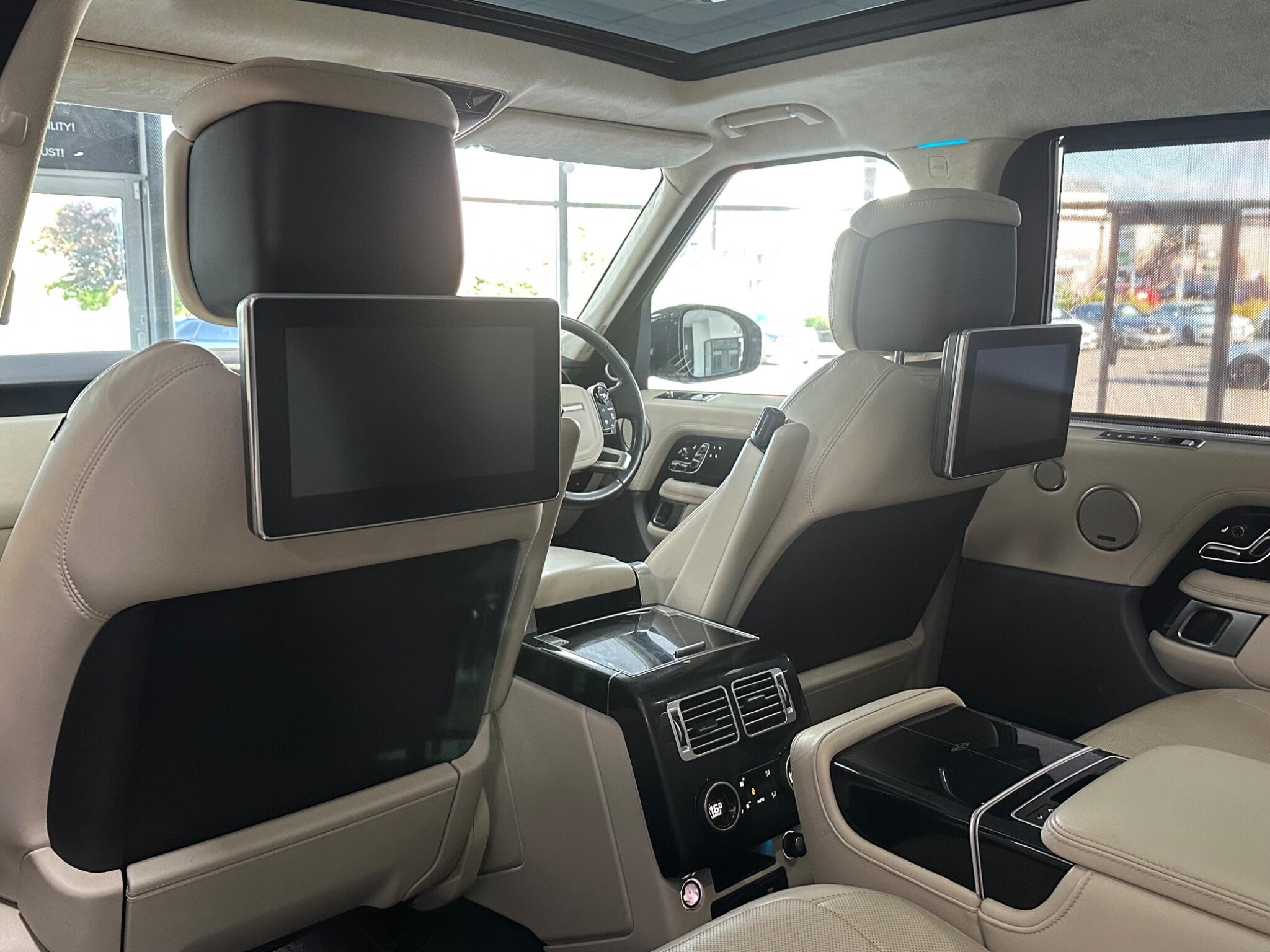Land Rover Range Rover view 38