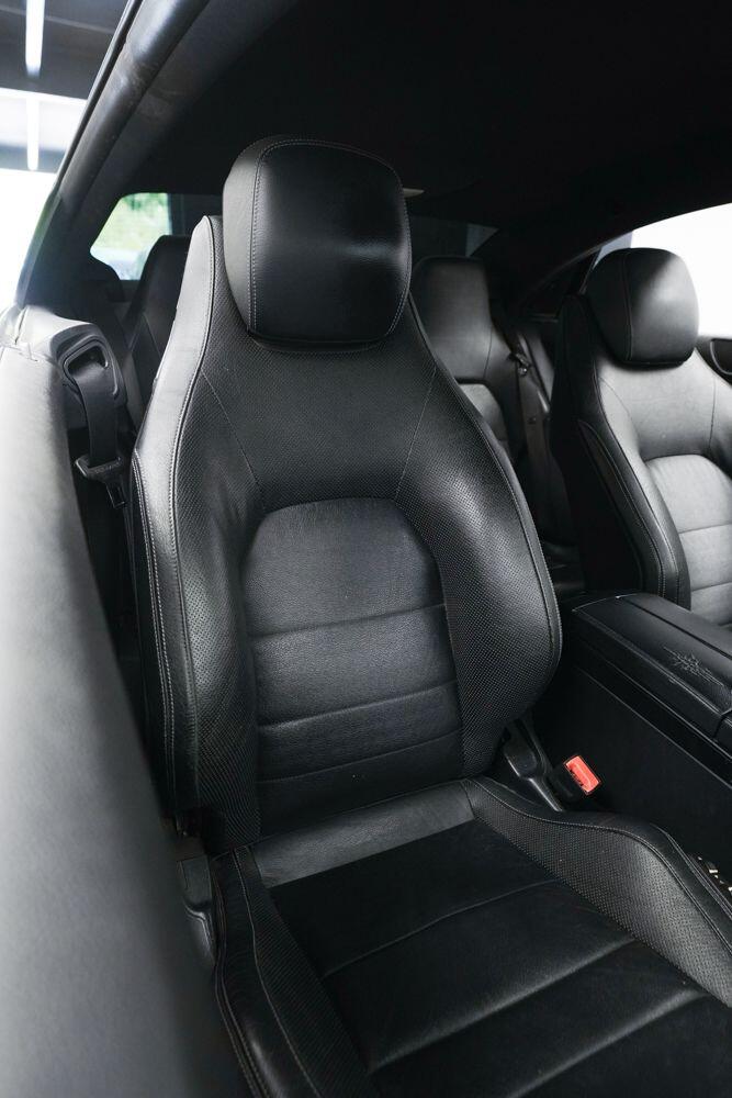 Mercedes-Benz E Class view 12
