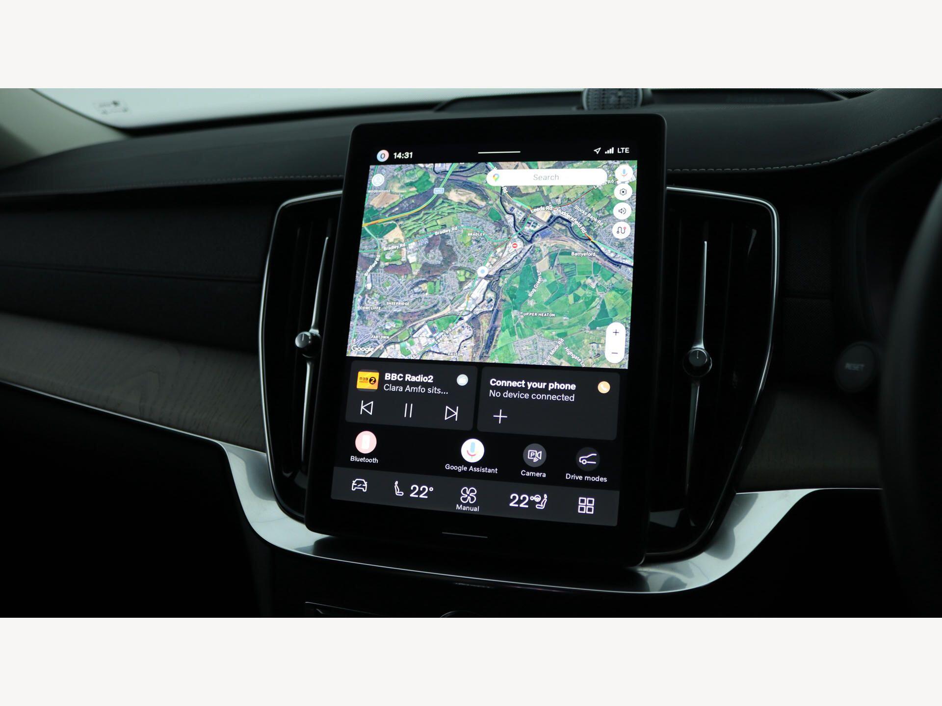 Volvo XC90 view 15