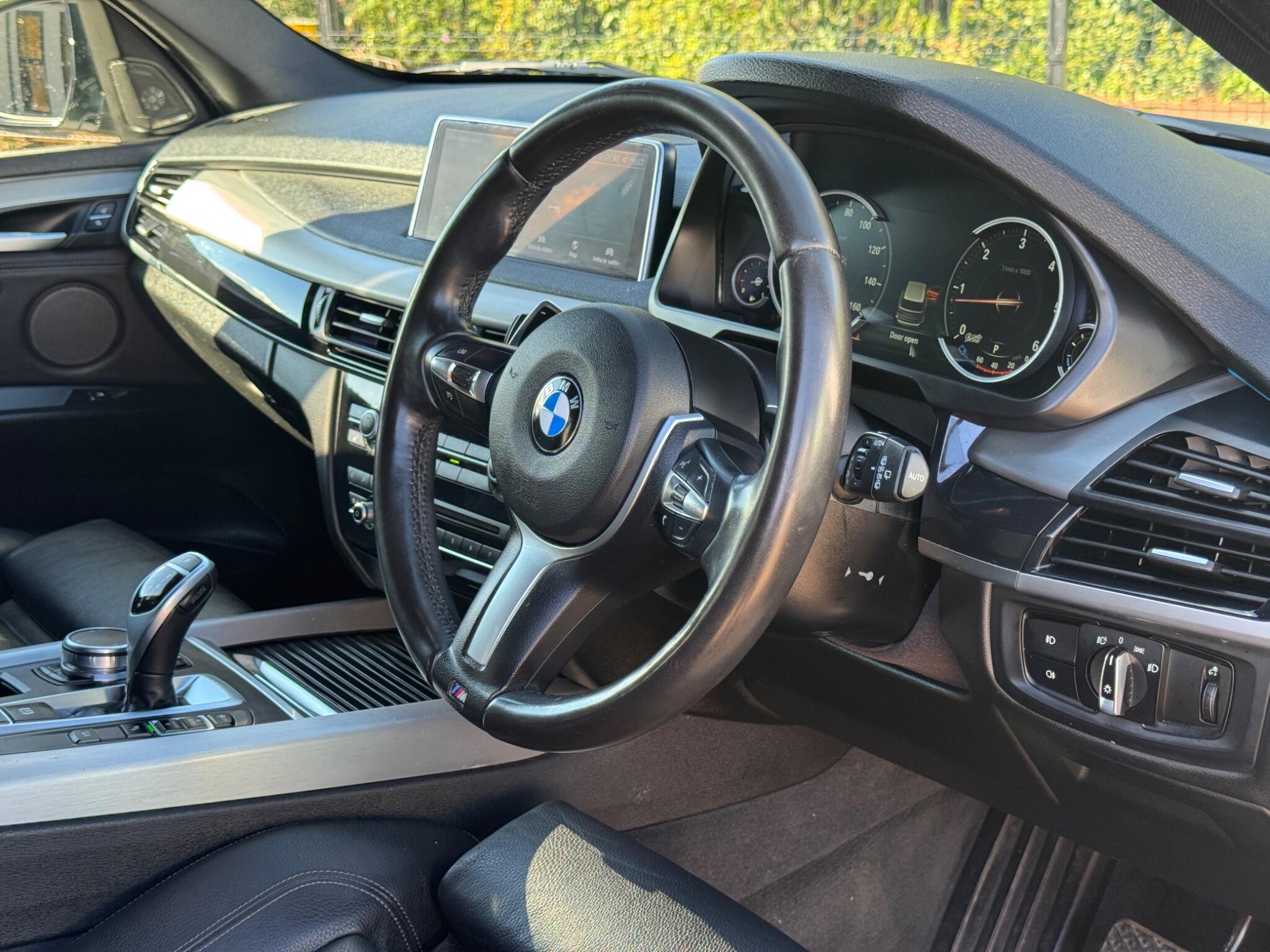 BMW X5 view 36