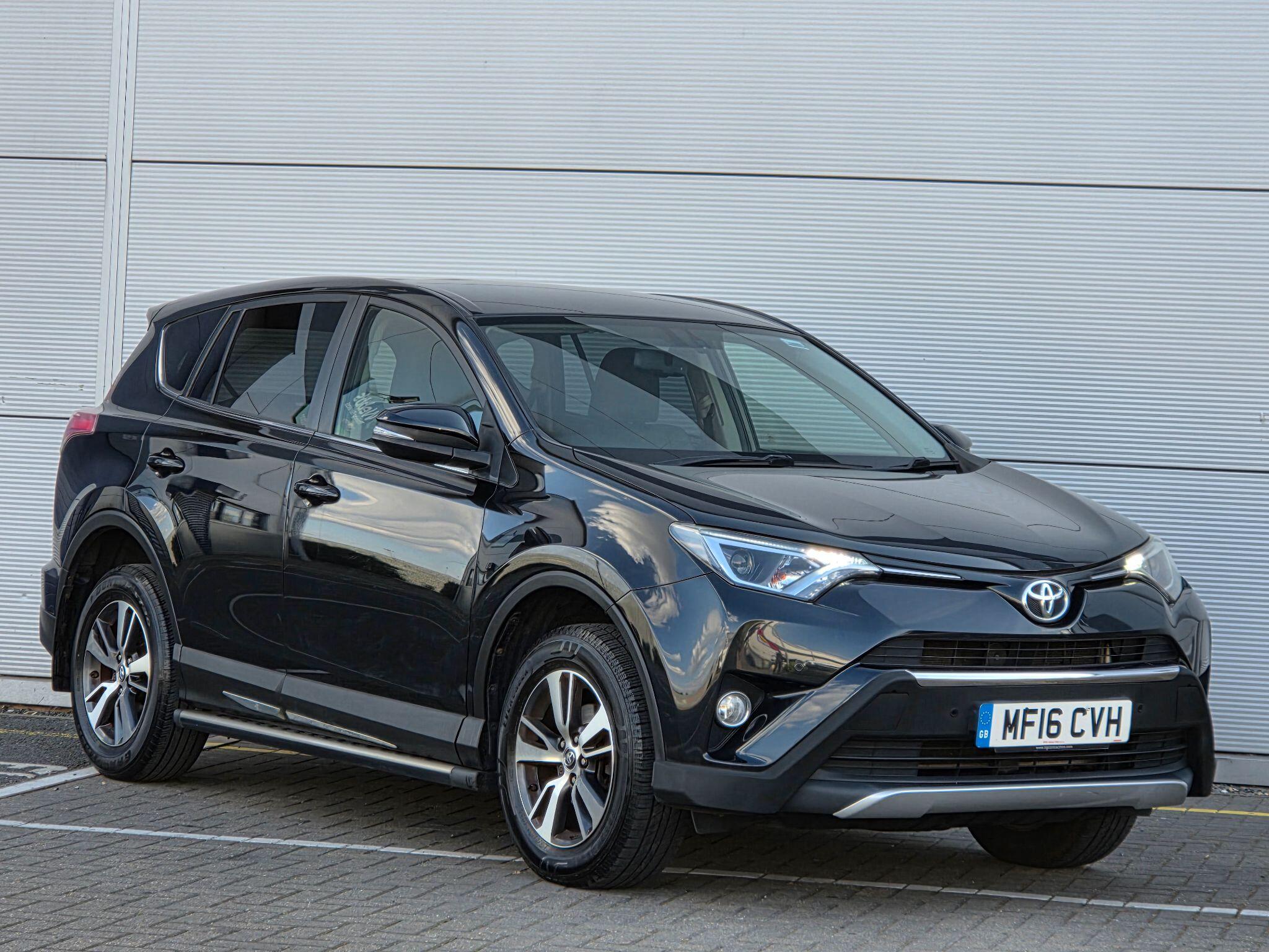 2016 Toyota Rav4 in Black for sale
