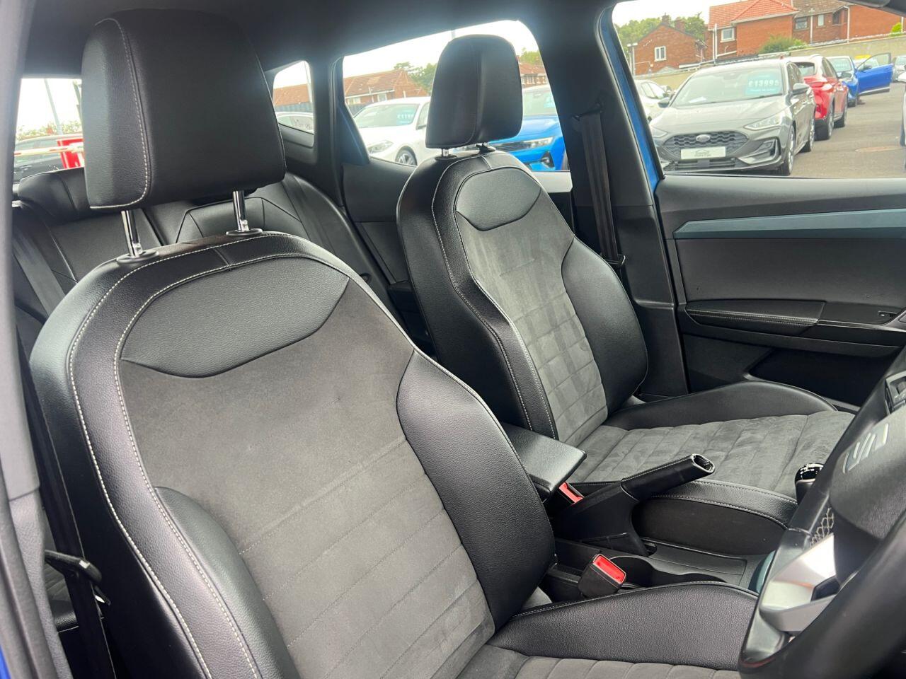 Seat Arona view 22