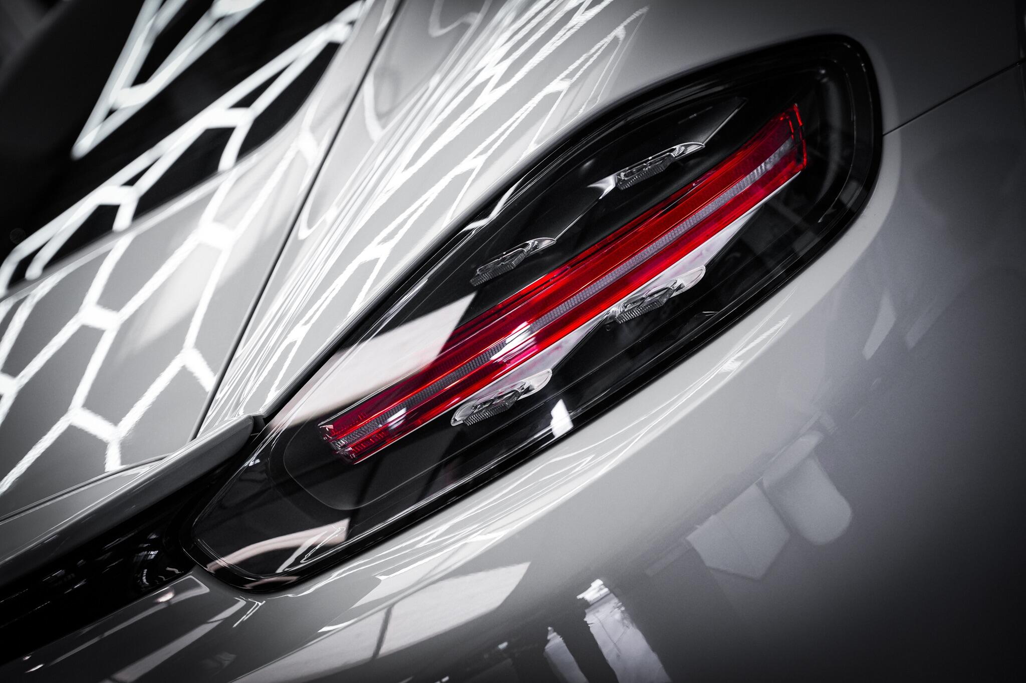 Porsche Cayman view 36