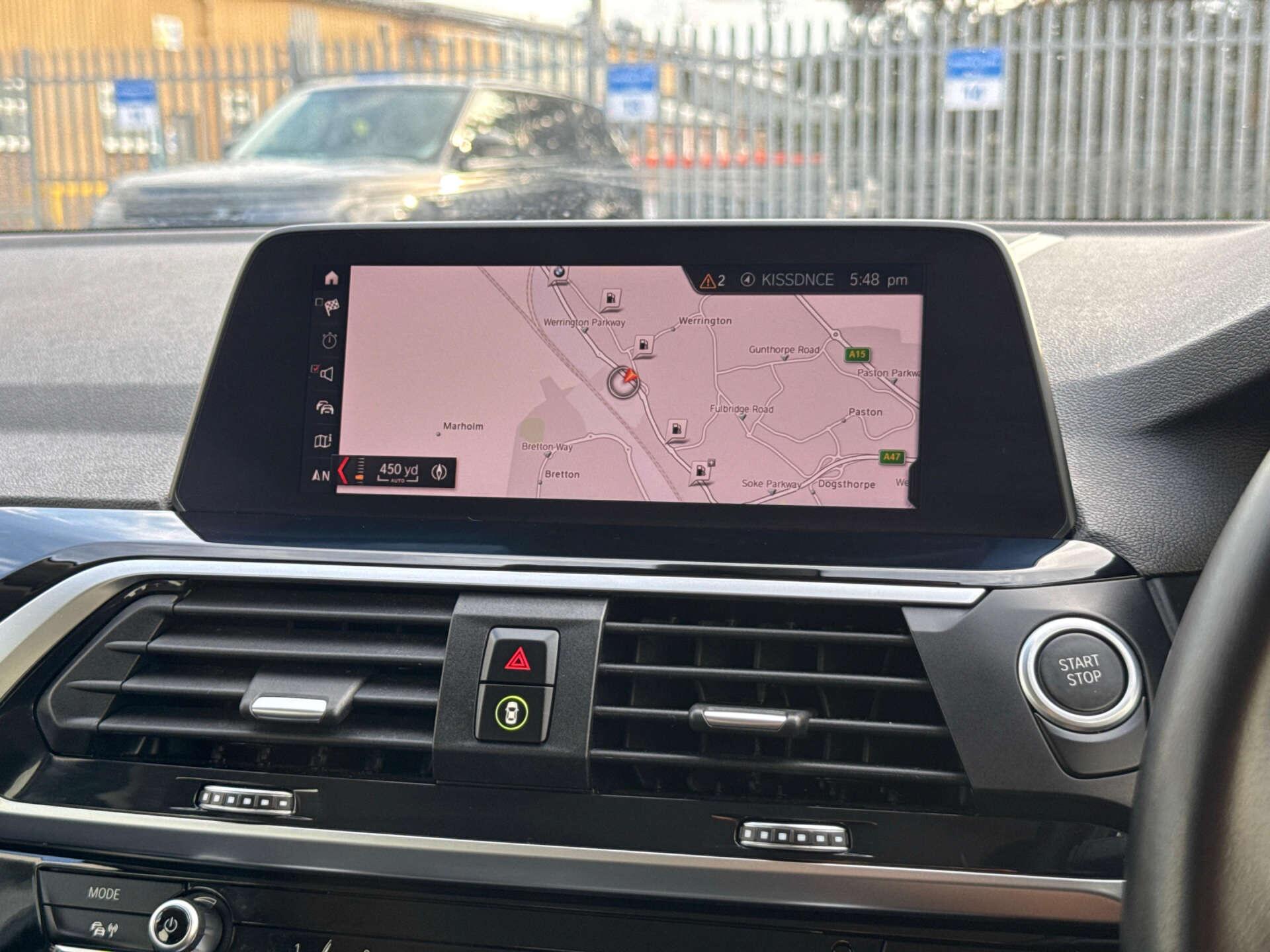 BMW X3 view 12