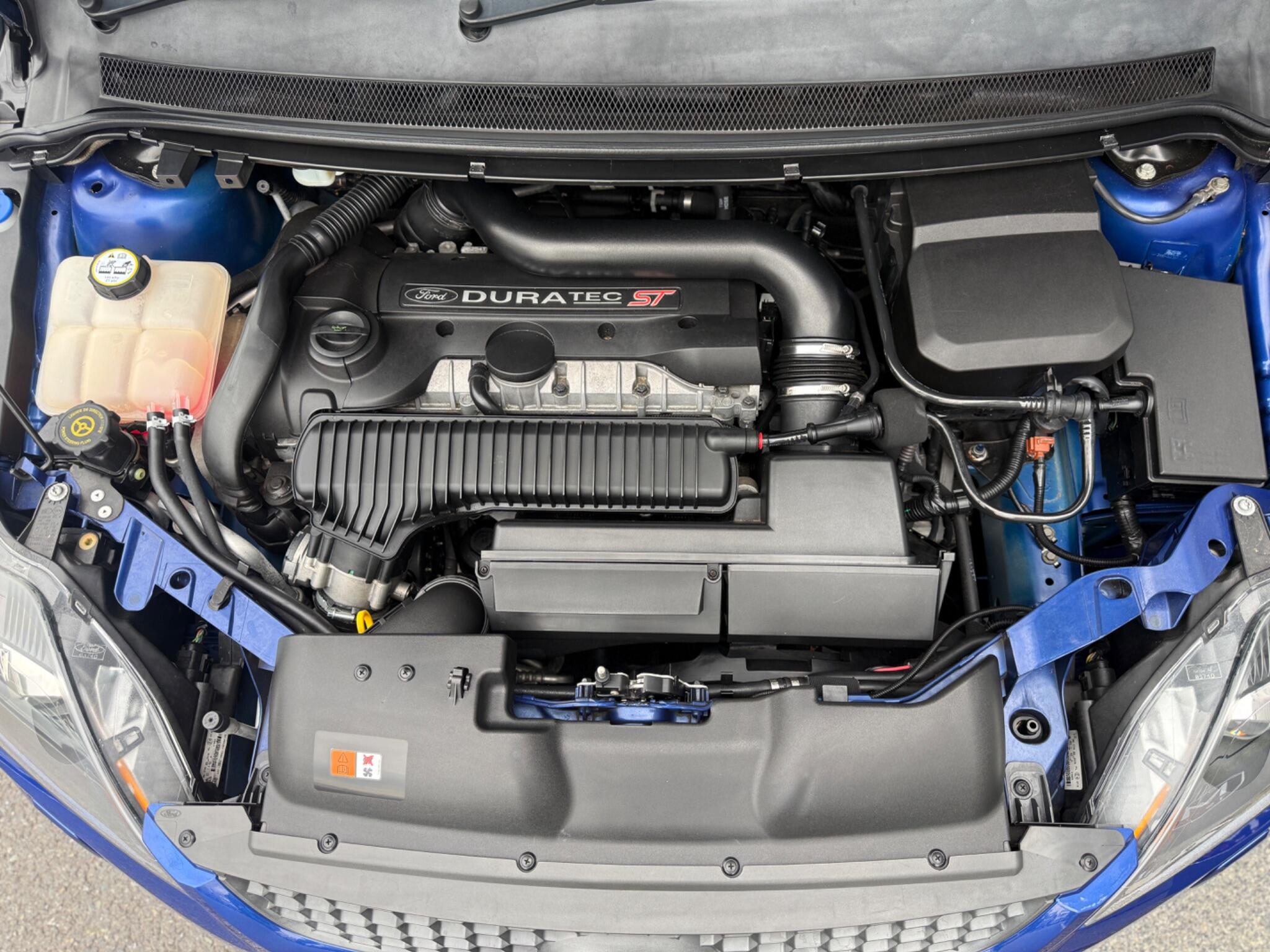 Ford Focus view 65