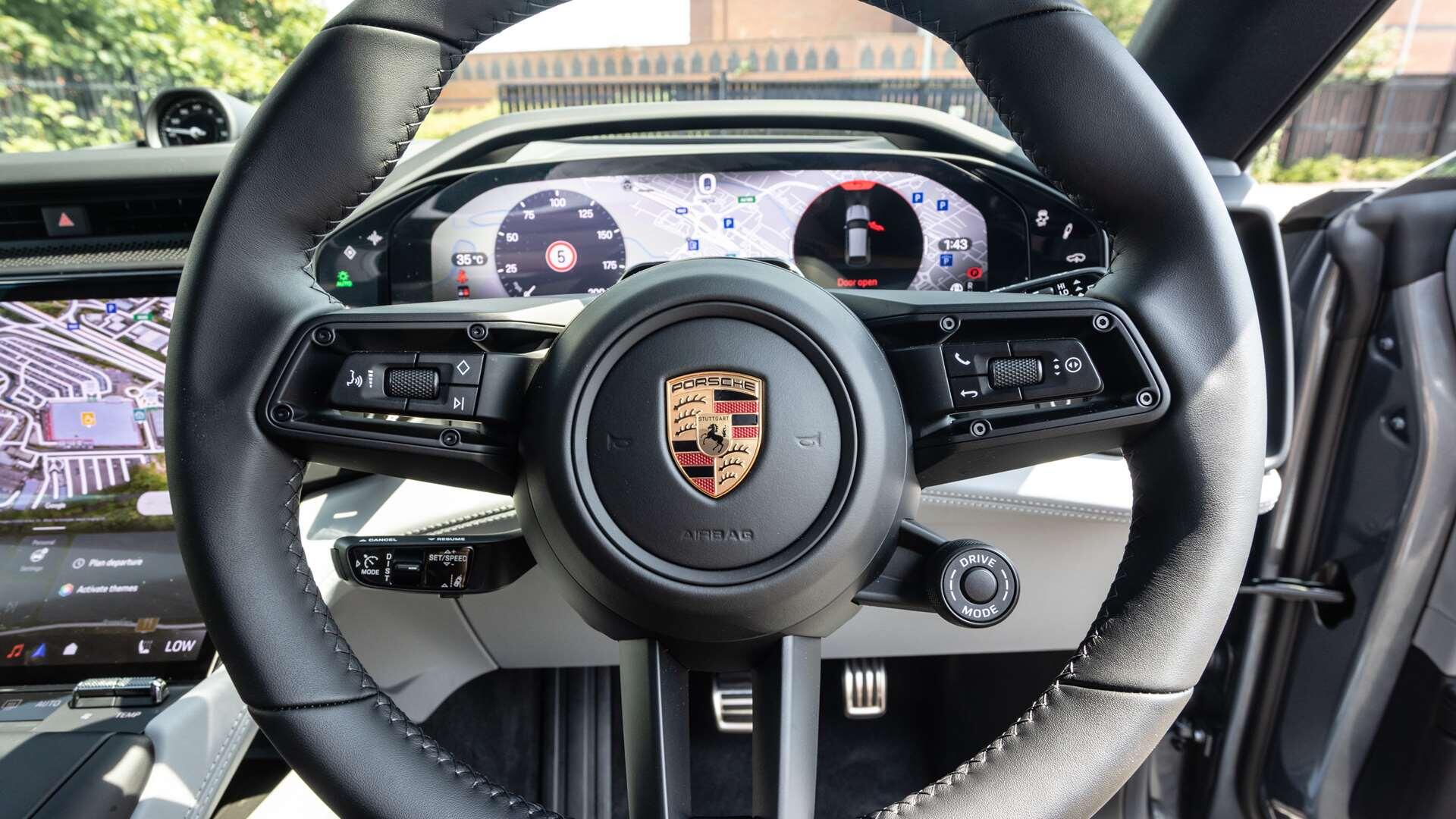 Porsche Cayenne view 20