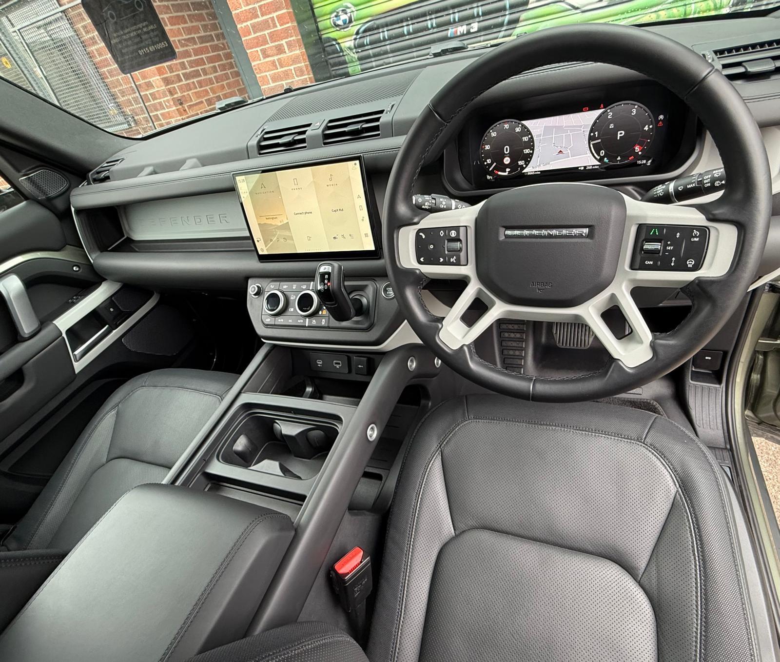 Land Rover Defender view 14