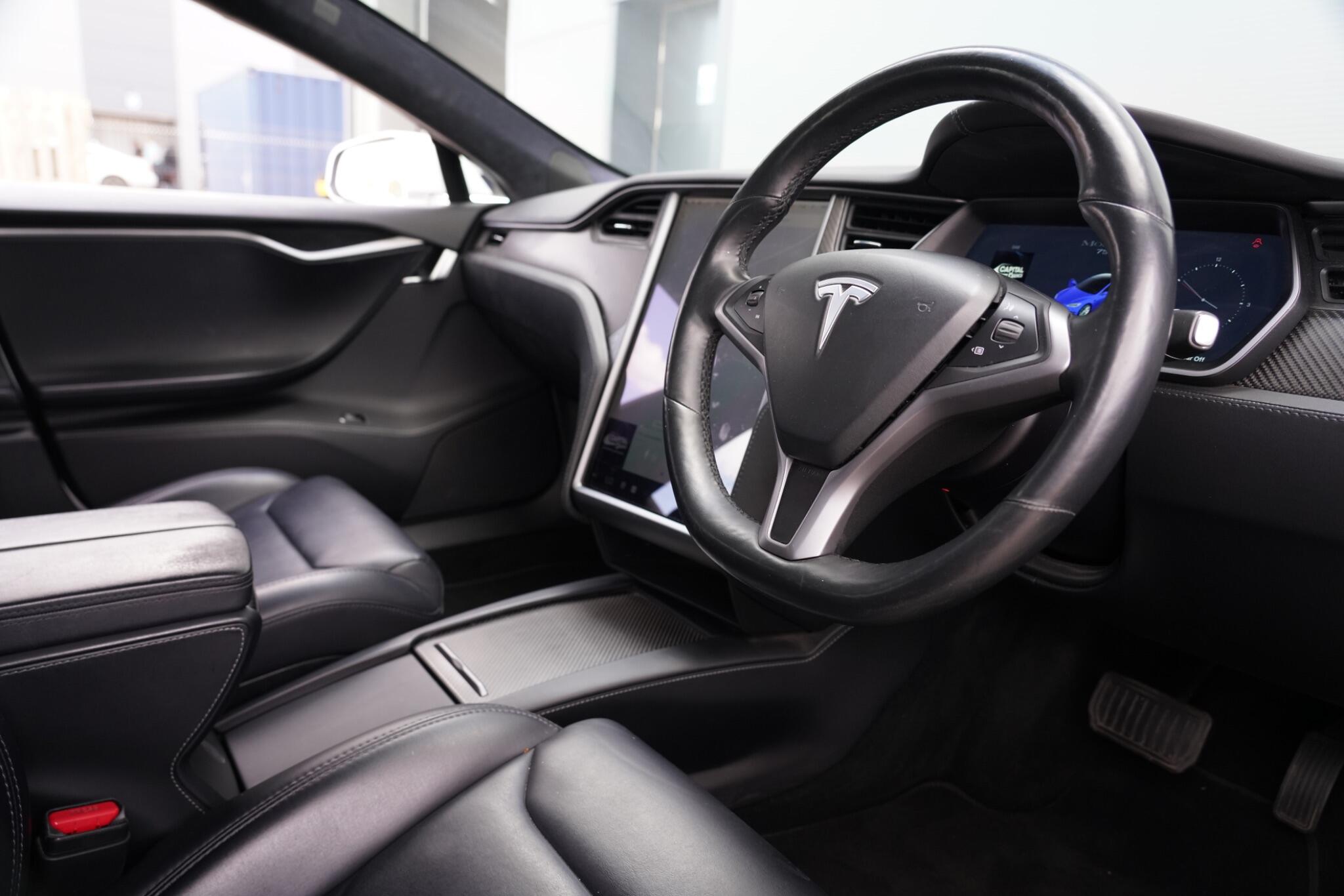 Tesla Model S view 2