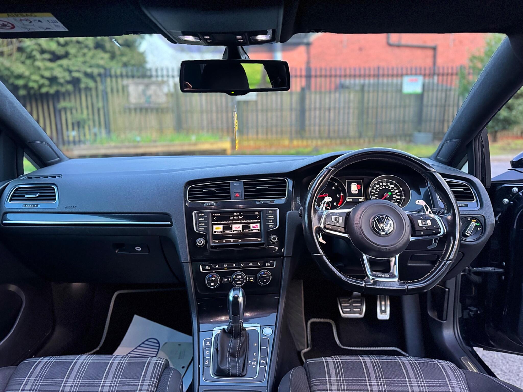 2016 Volkswagen Golf 2.0 TDI BlueMotion Tech GTD DSG Euro 6 (s/s) 5dr image 42