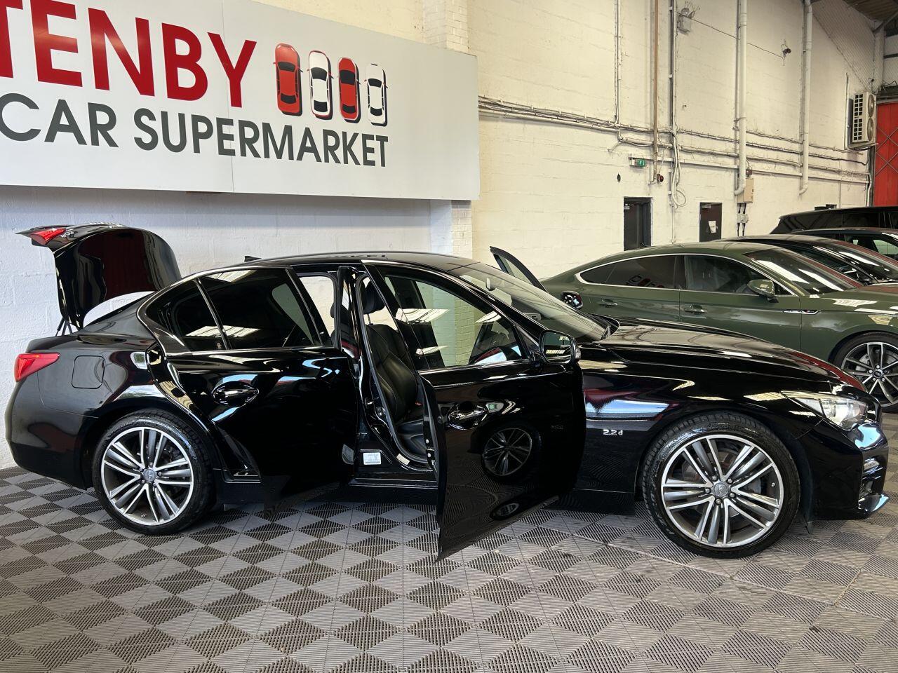 Infiniti Q50 view 13