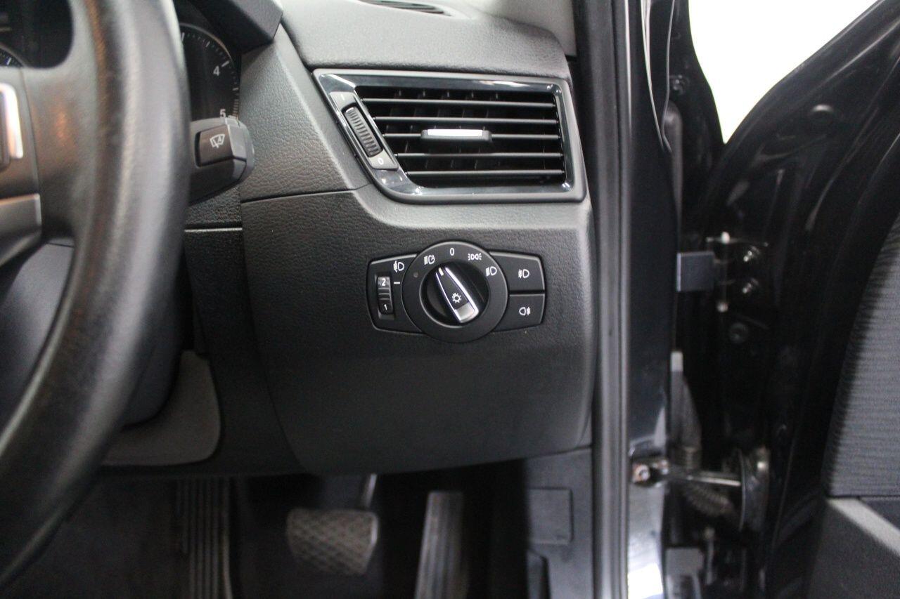 BMW X1 view 43