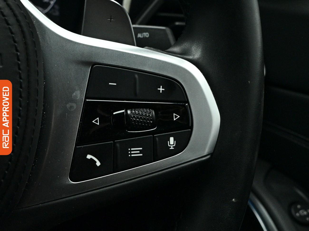 BMW 3 Series view 23