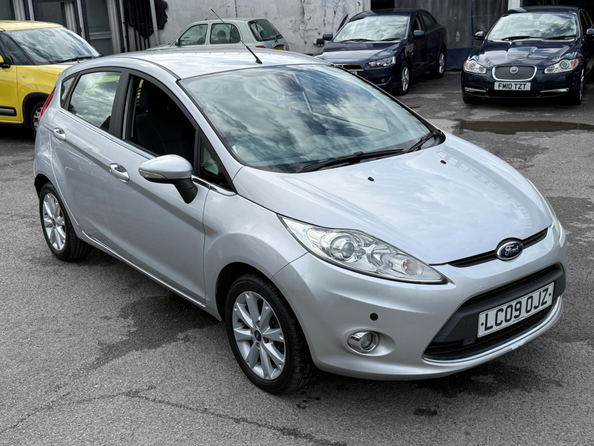 Ford Fiesta - Image 5