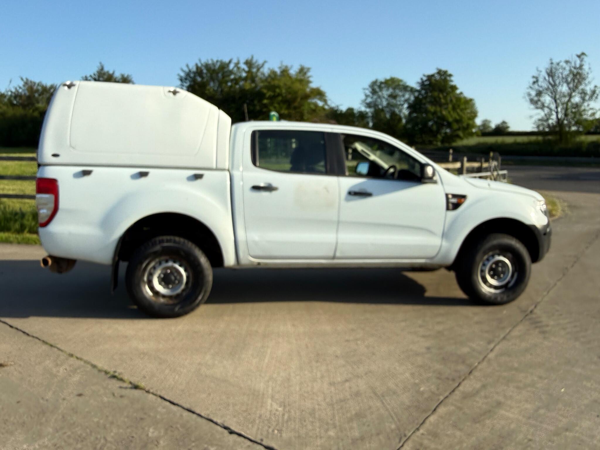 Ford Ranger 2.2 TDCi XL Super Cab Pickup 4WD Euro 5 4dr — photo 17 of 98