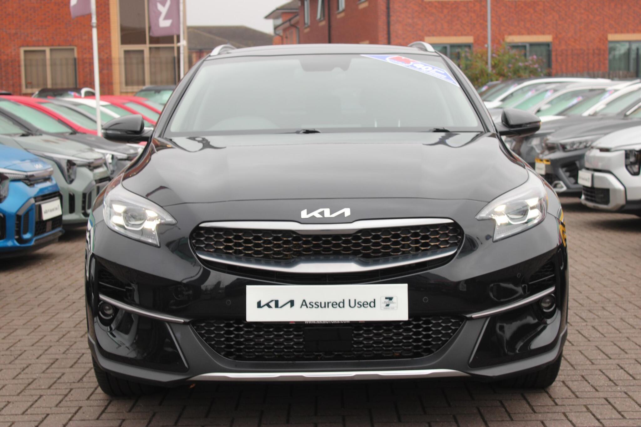 Kia Xceed view 3