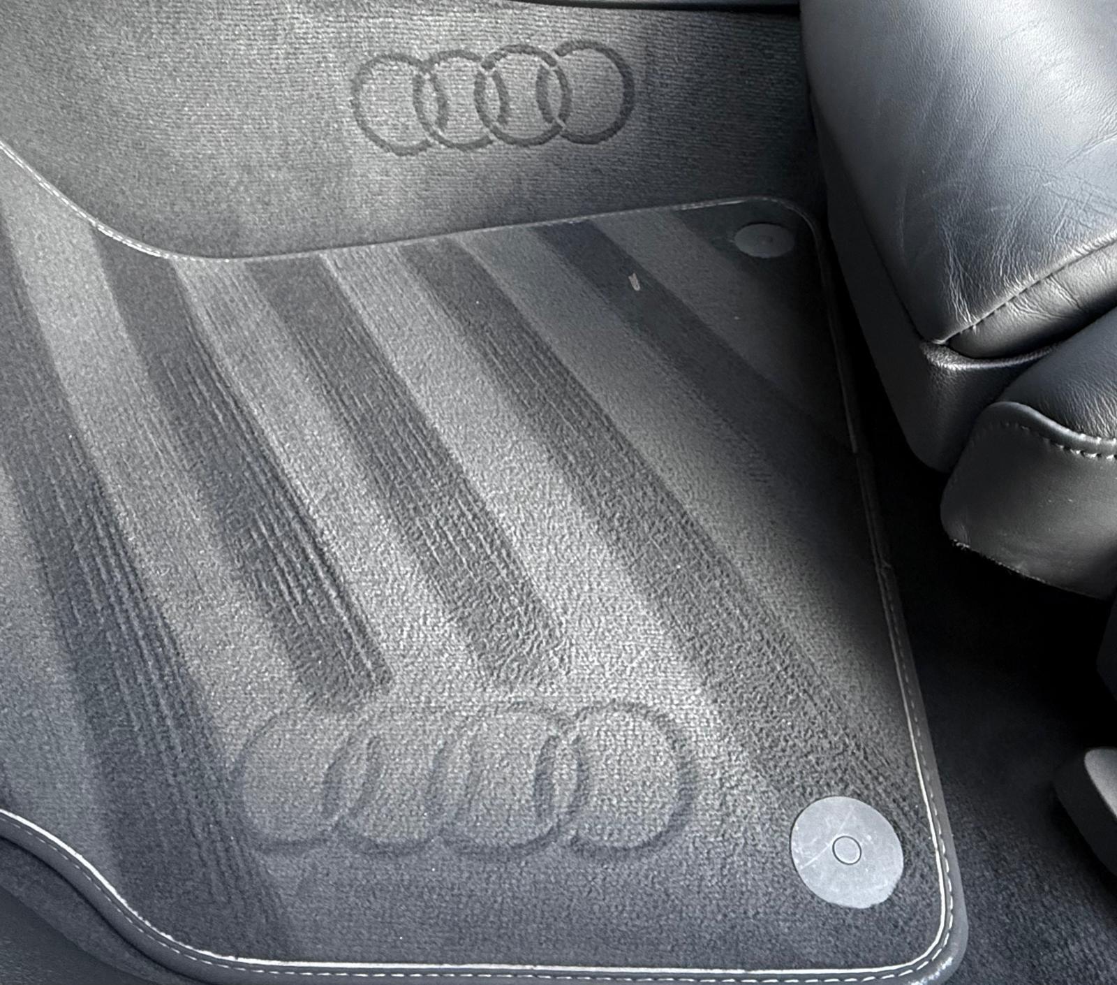 Audi A6 Saloon view 47