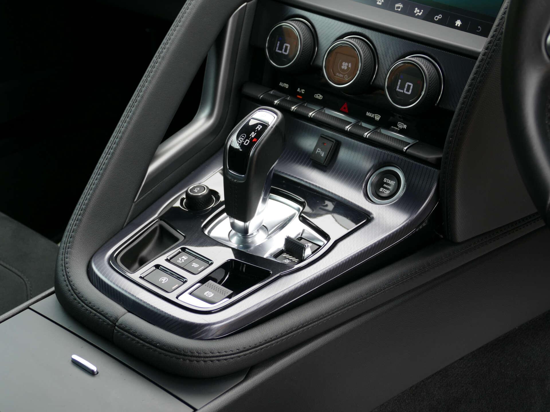 Jaguar F-Type view 26