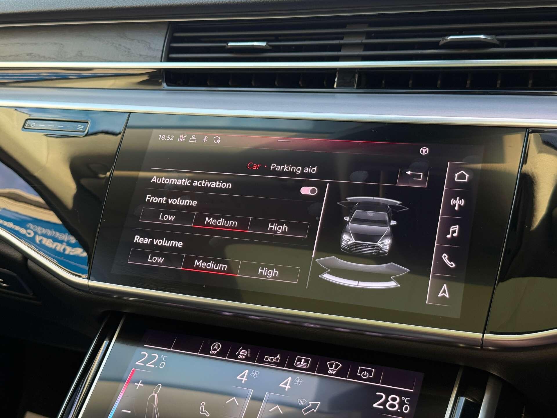 Audi A8 view 70