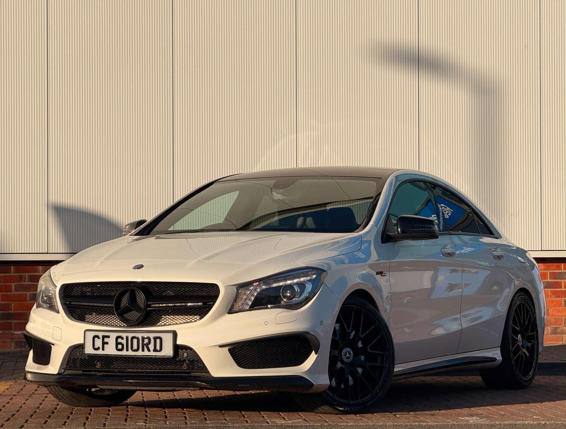 Mercedes-Benz Cla view 3