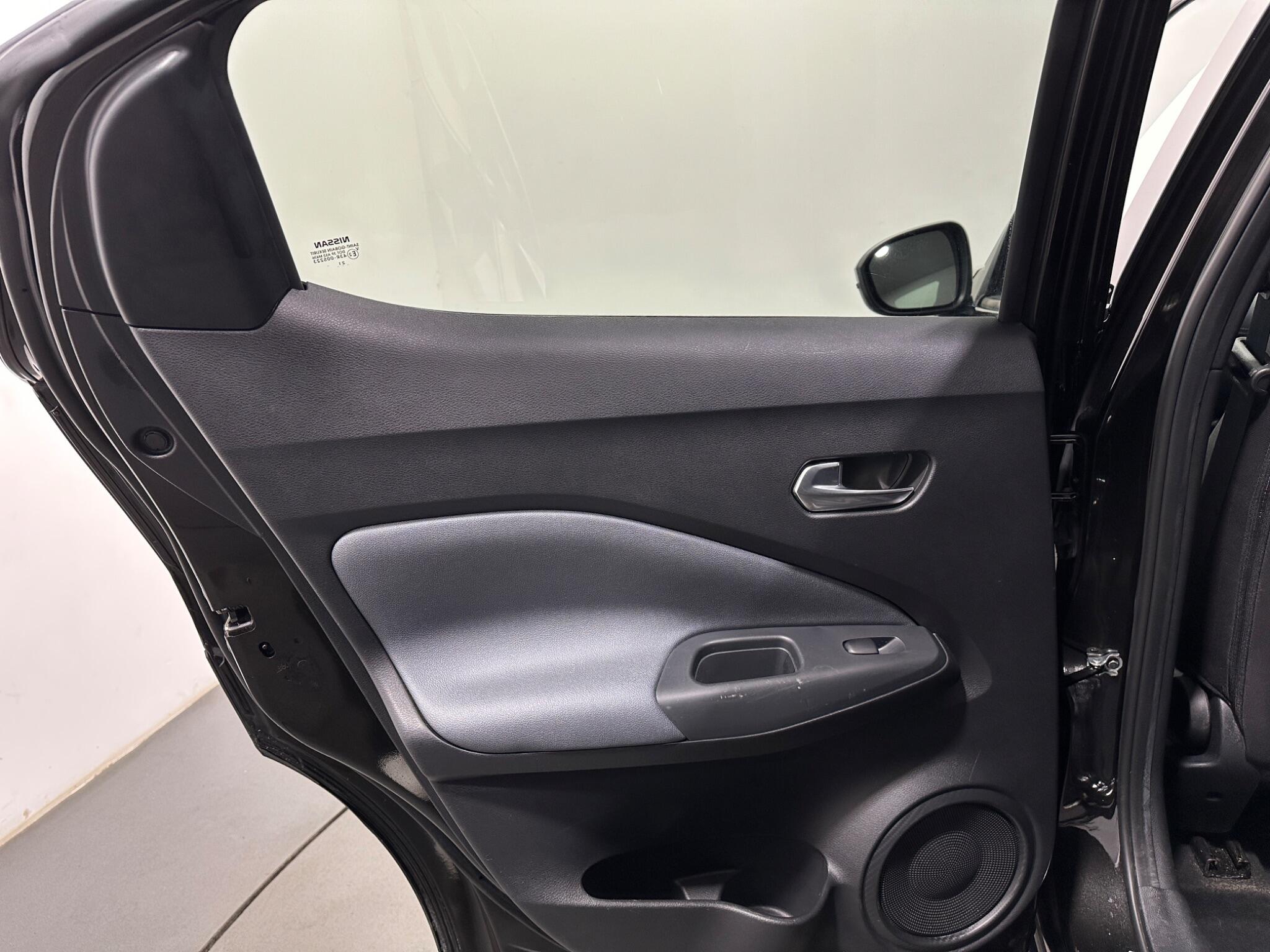 Nissan Juke view 37