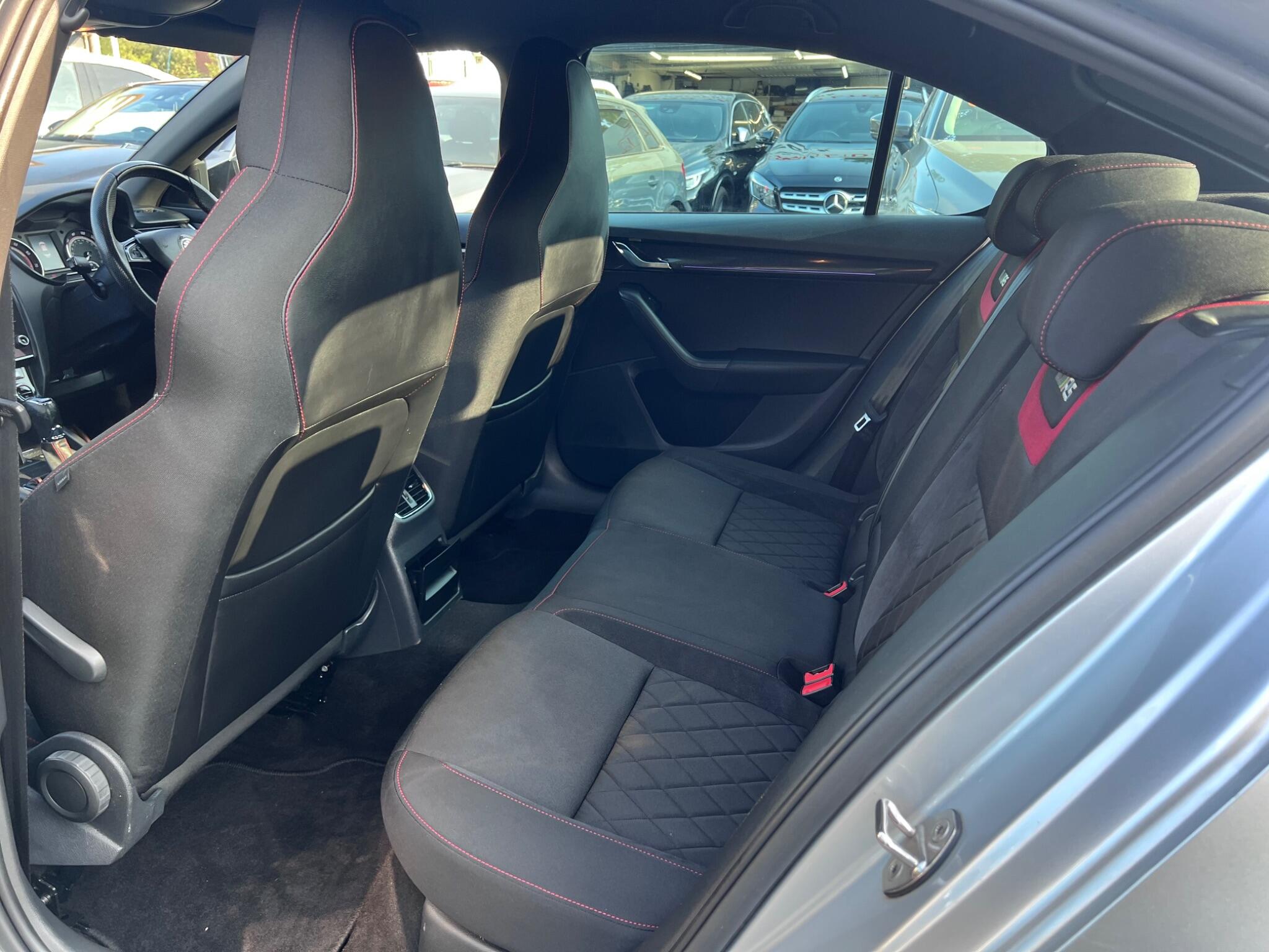Skoda Octavia view 34
