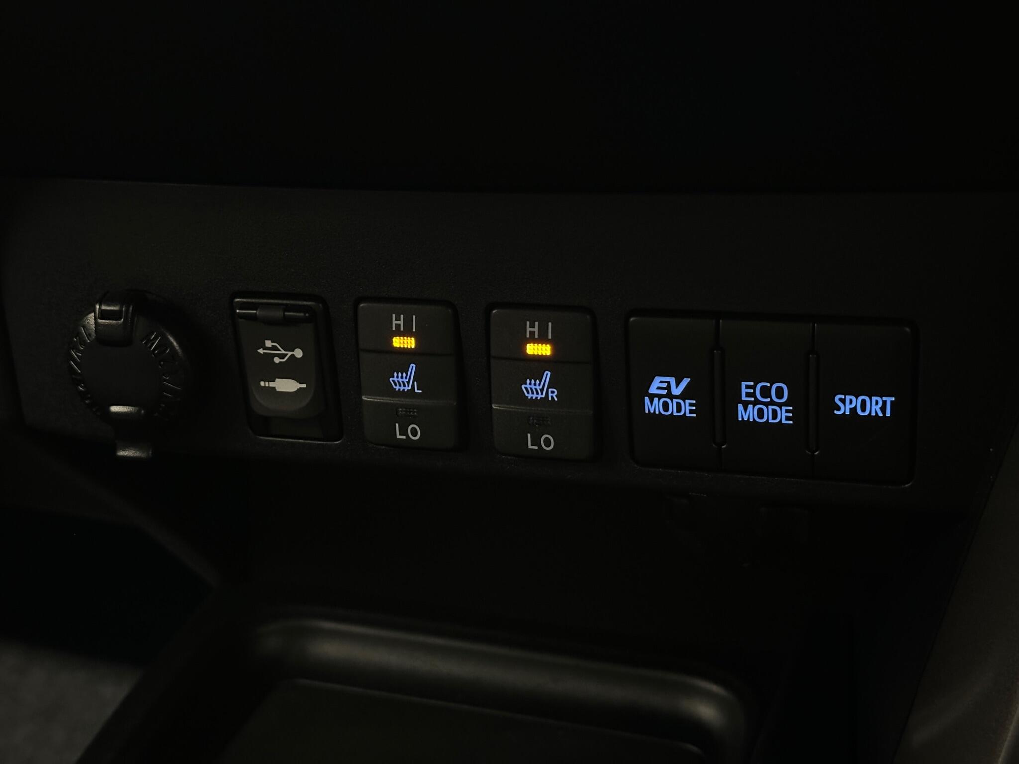 Toyota Rav4 view 21