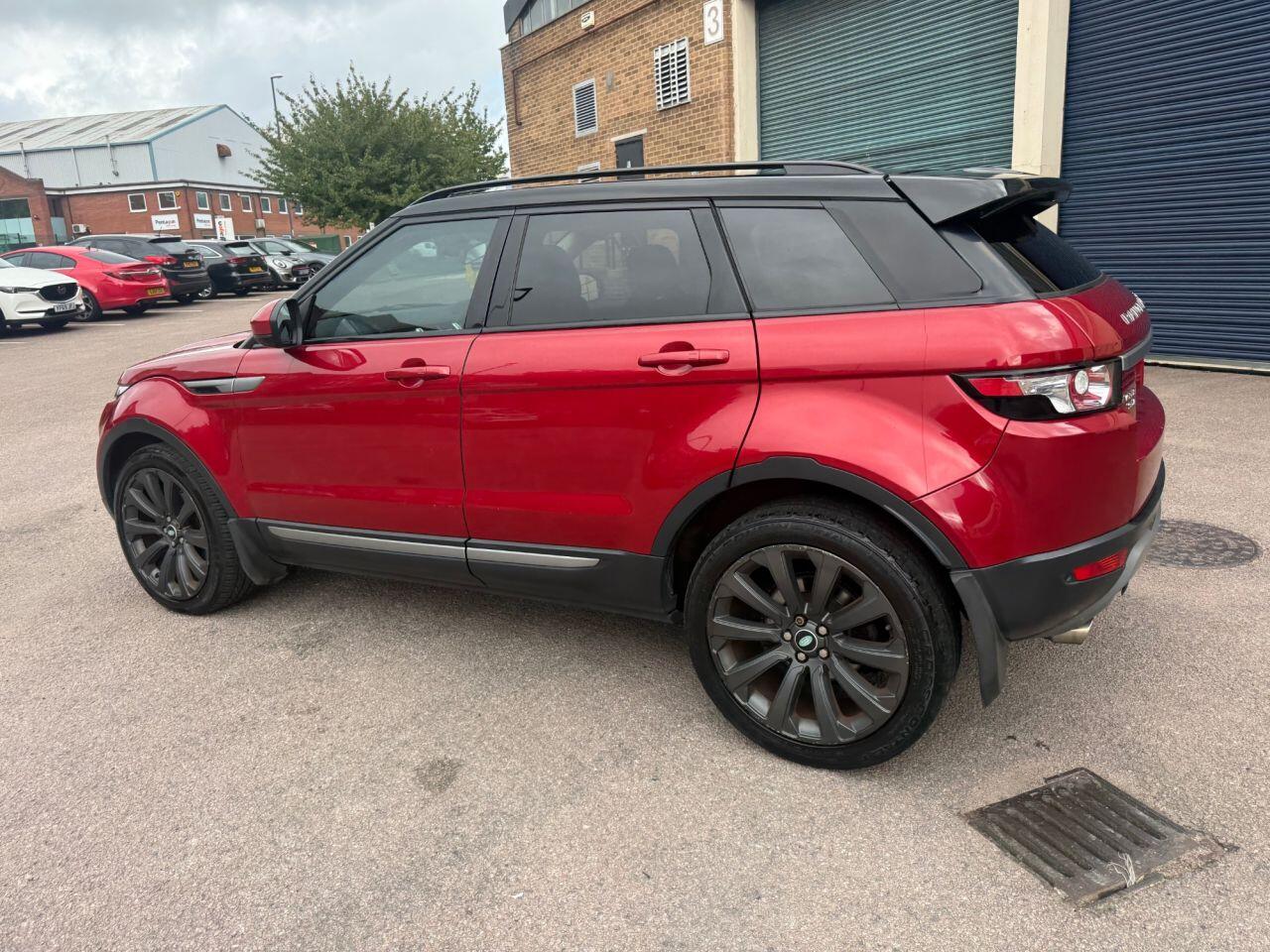 Land Rover Range Rover Evoque view 16