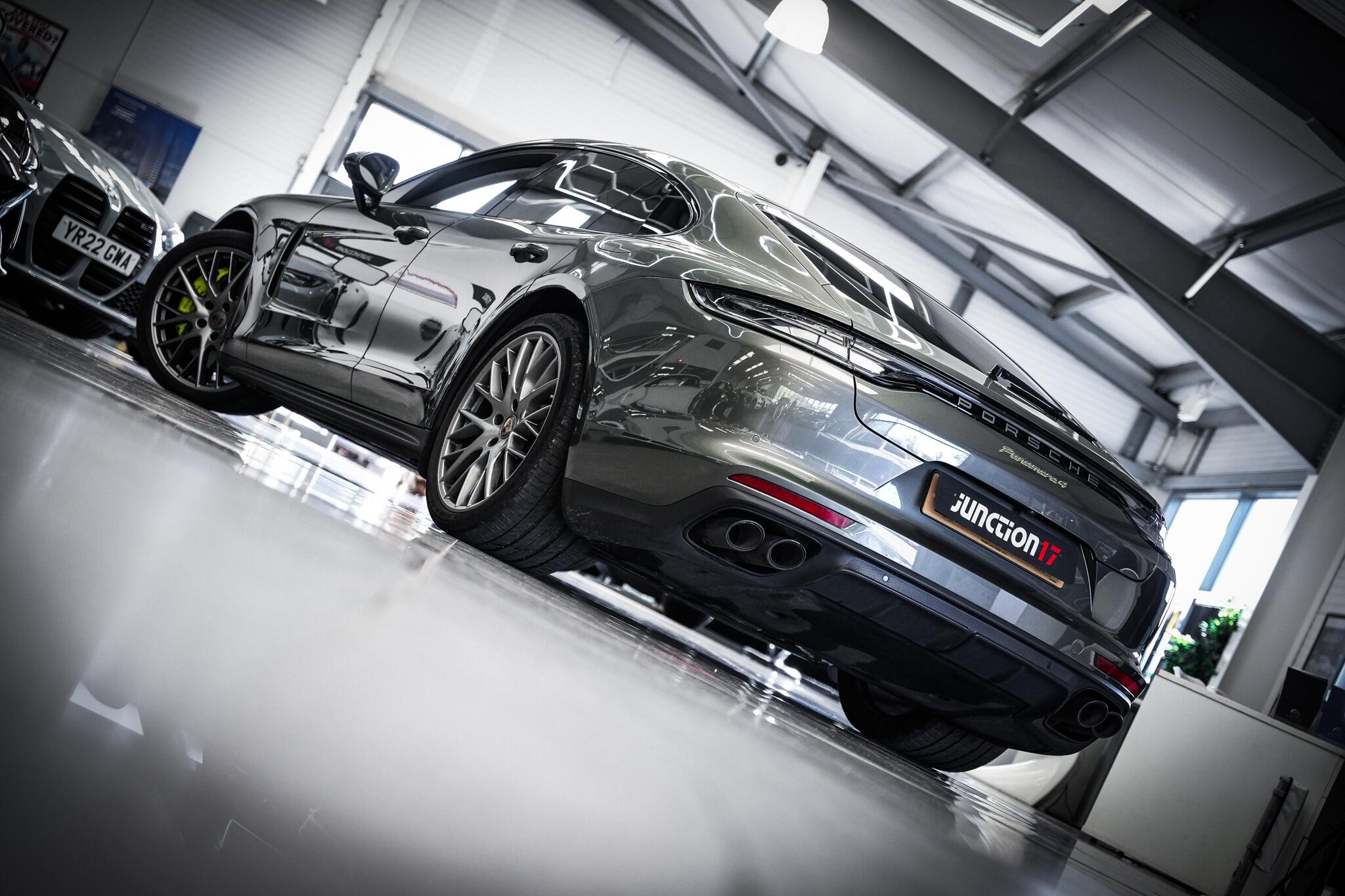 Porsche Panamera view 6