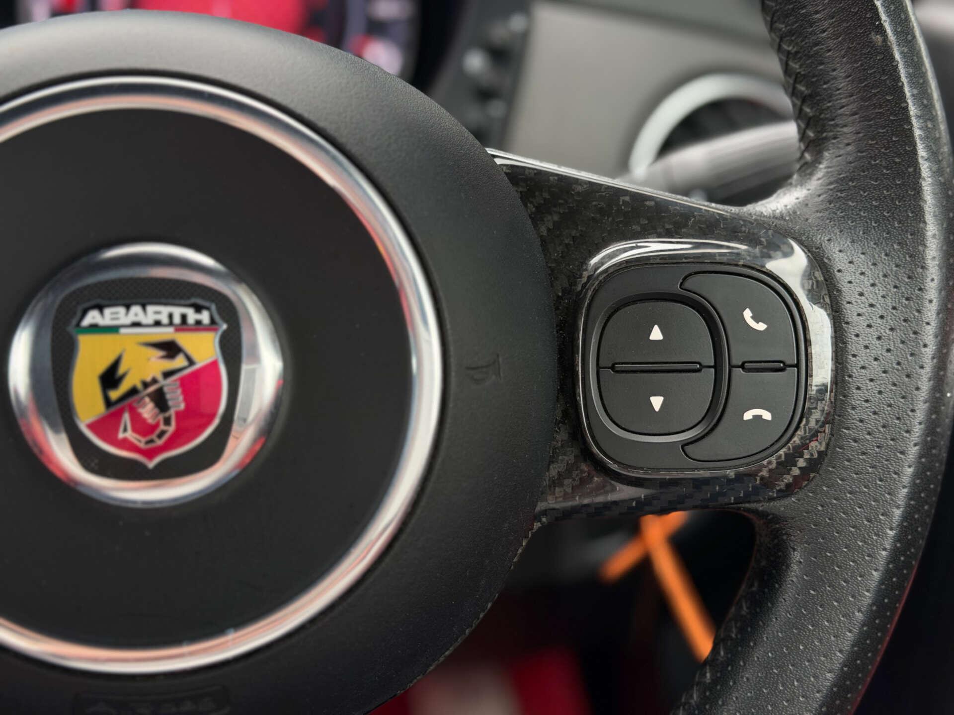 Abarth 595 view 35