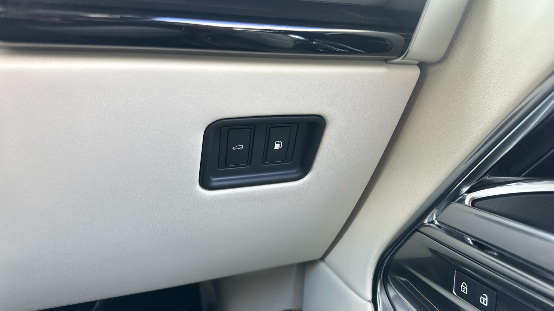 Land Rover Range Rover view 53
