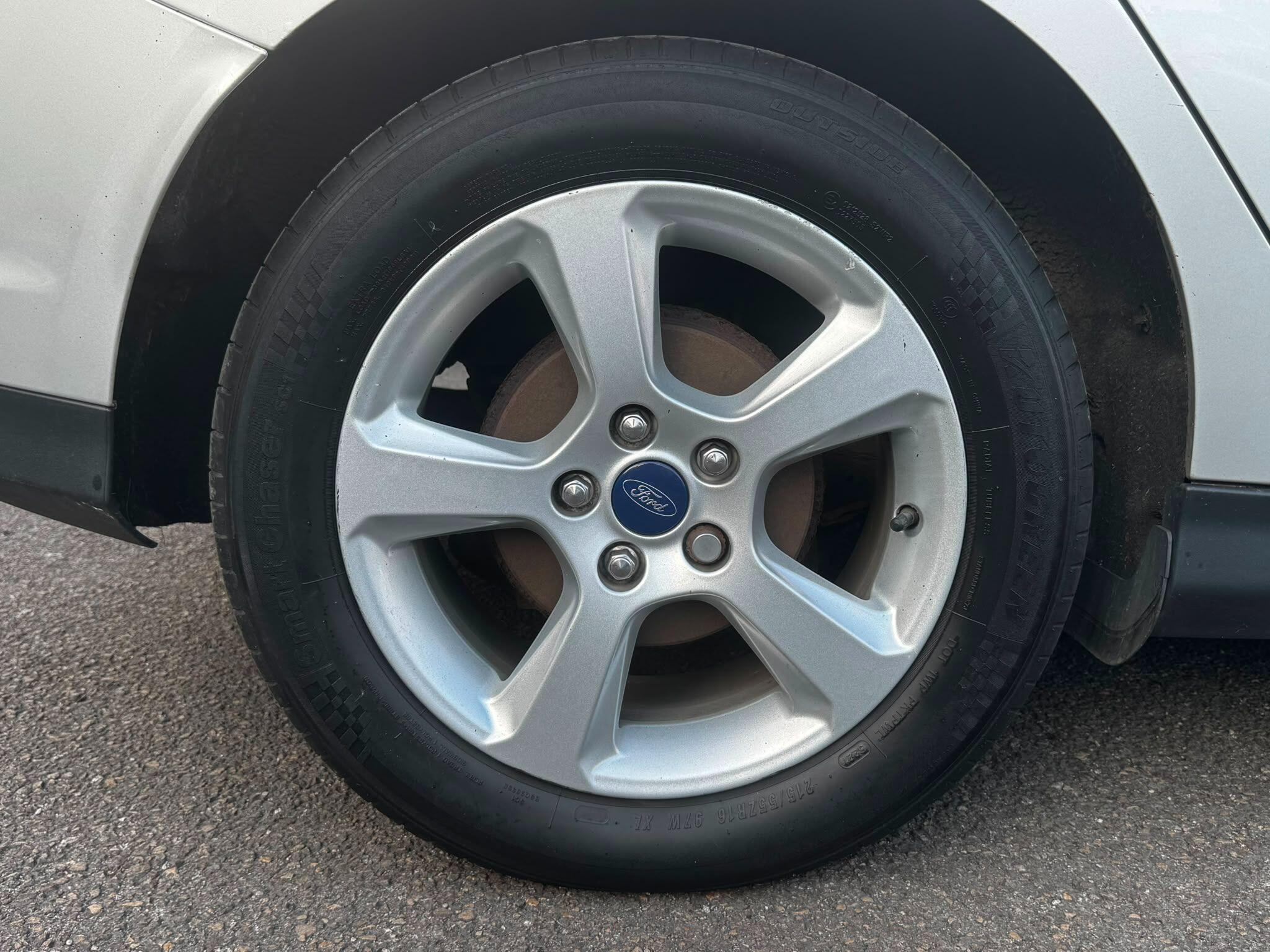 Ford Focus view 56