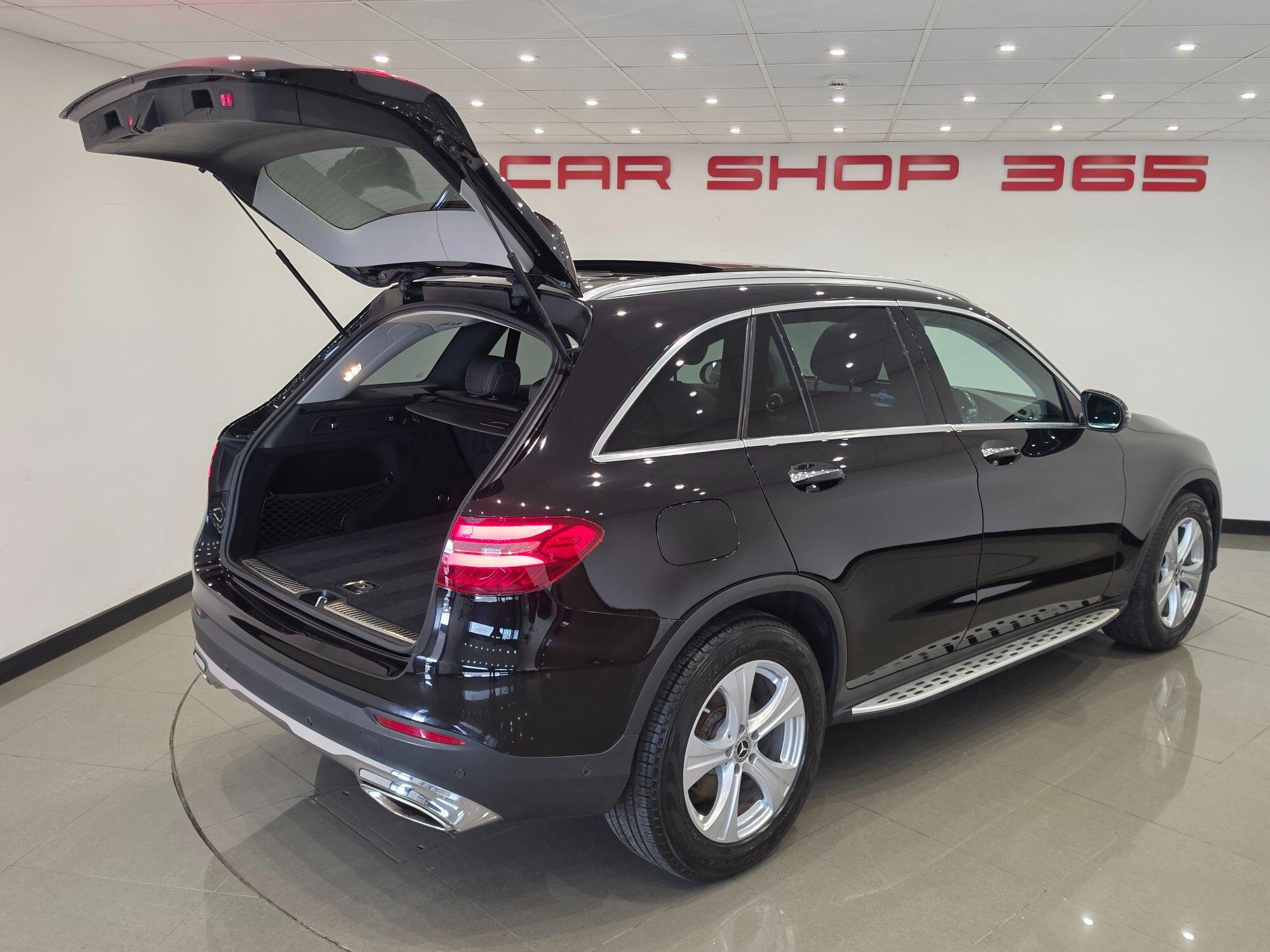 Mercedes-Benz GLC view 64