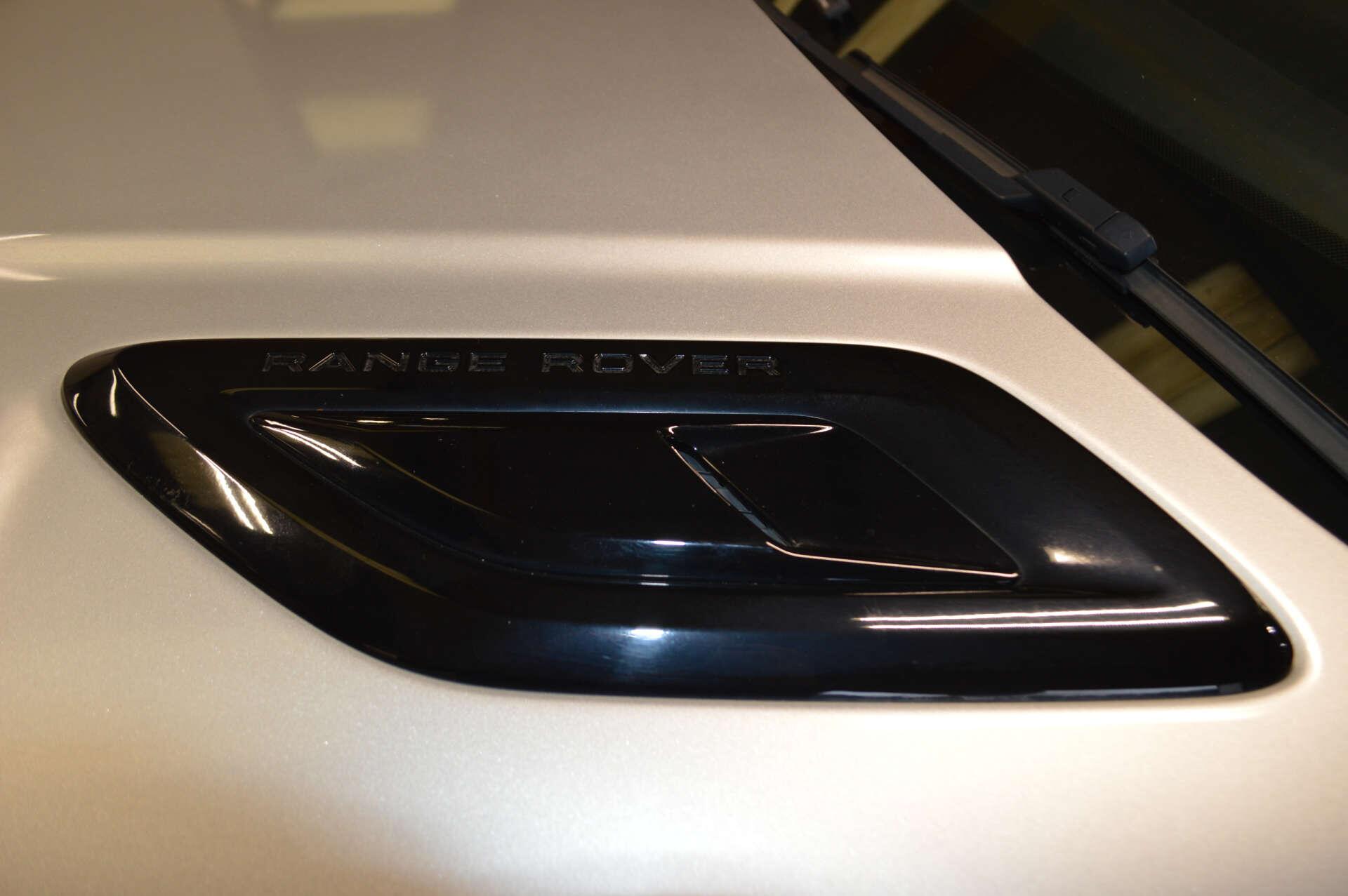 Land Rover Range Rover Sport view 45